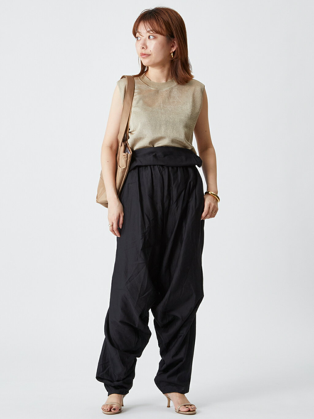 1er Arrondissementのメタルライクミラノリブタンクを使ったコーディネートを紹介します。｜Rakuten Fashion(楽天ファッション／旧楽天ブランドアベニュー)5758178