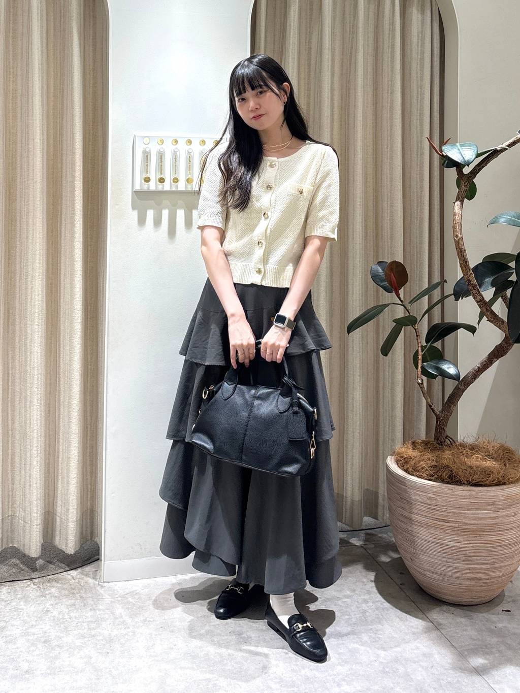 mysty womanのサマーツイードライクカーディガンSSを使ったコーディネートを紹介します。｜Rakuten Fashion(楽天ファッション／旧楽天ブランドアベニュー)5761703
