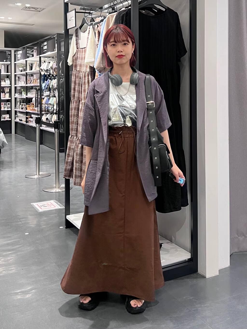 LAKOLEの【接触冷感】ハーフスリーブシアーWジャケットを使ったコーディネートを紹介します。｜Rakuten Fashion(楽天ファッション／旧楽天ブランドアベニュー)5764080