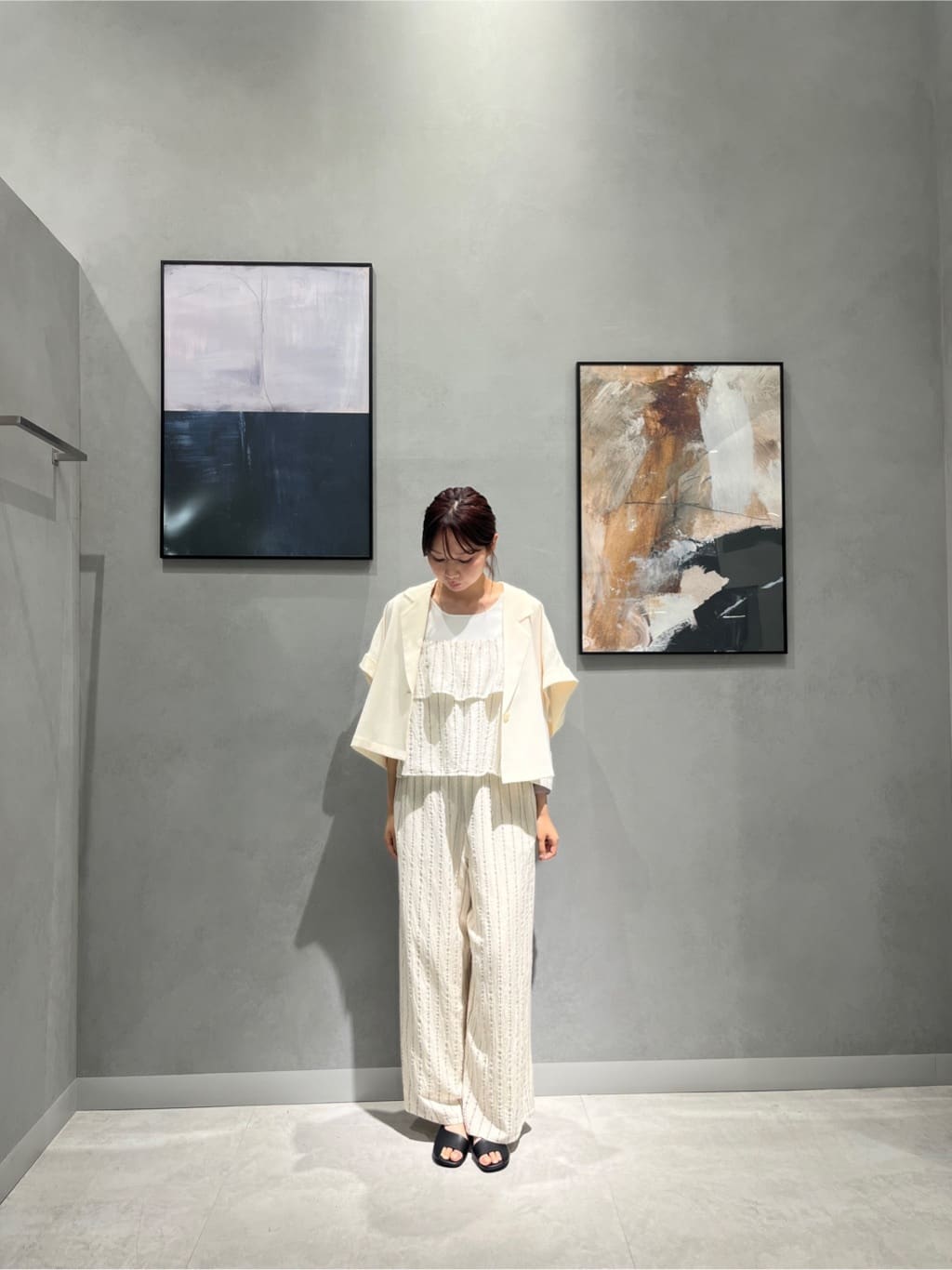 Vinのラメストライプイージーパンツを使ったコーディネートを紹介します。｜Rakuten Fashion(楽天ファッション／旧楽天ブランドアベニュー)5767307