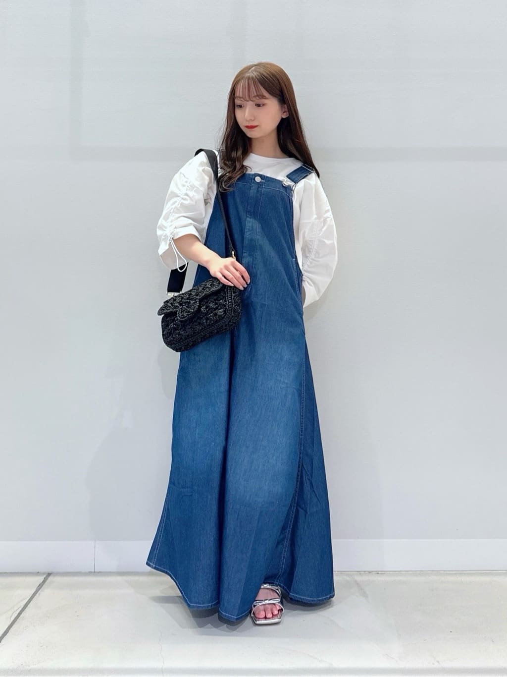 VinのドロストスリーブロゴTシャツを使ったコーディネートを紹介します。｜Rakuten Fashion(楽天ファッション／旧楽天ブランドアベニュー)5781621