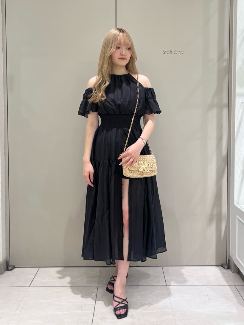 riendaの【AKB48 秋山由奈さん着用】2WAYホルターネック