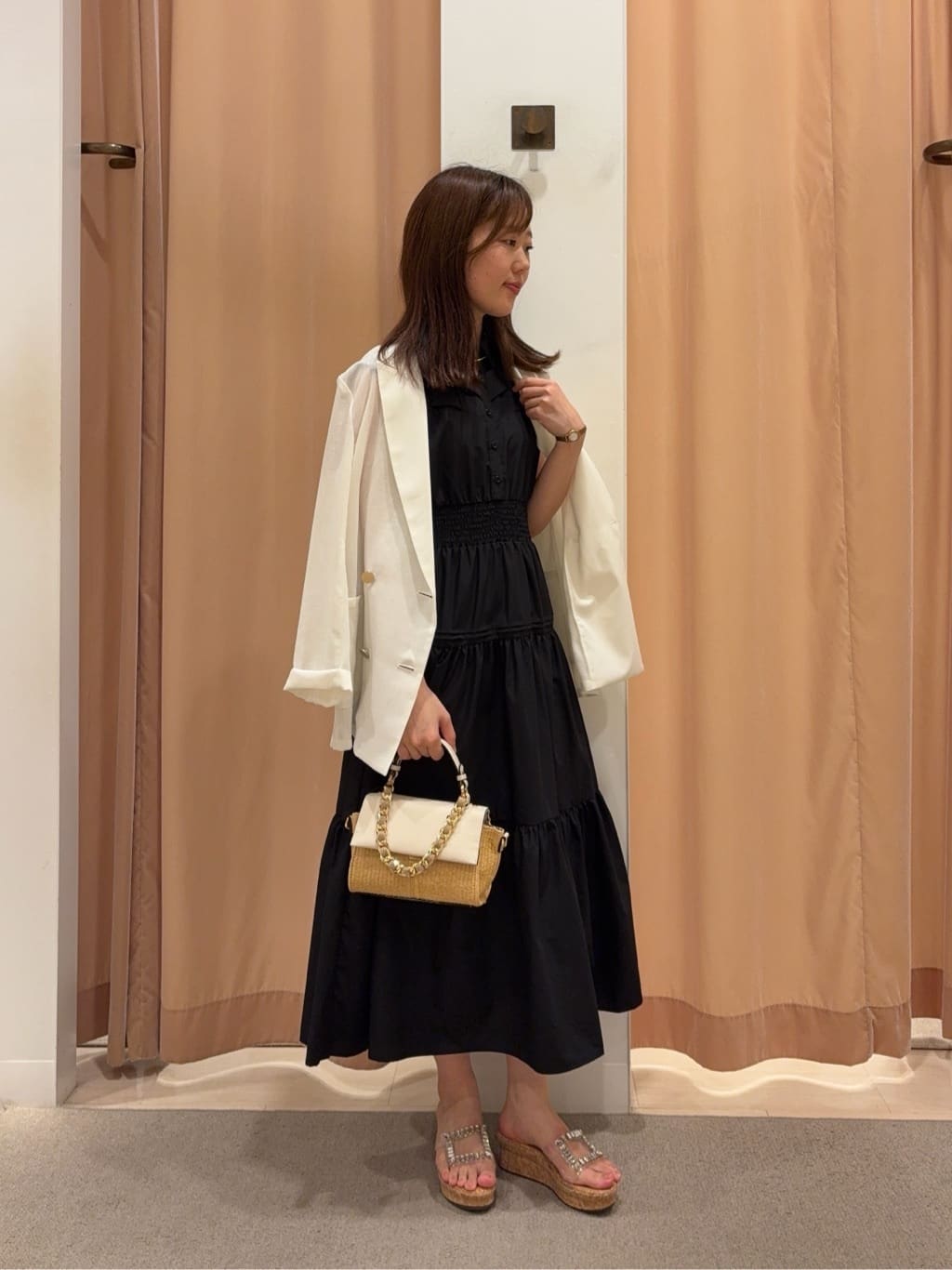 Vinの格子編みデザインティアードワンピースを使ったコーディネートを紹介します。｜Rakuten Fashion(楽天ファッション／旧楽天ブランドアベニュー)5783849