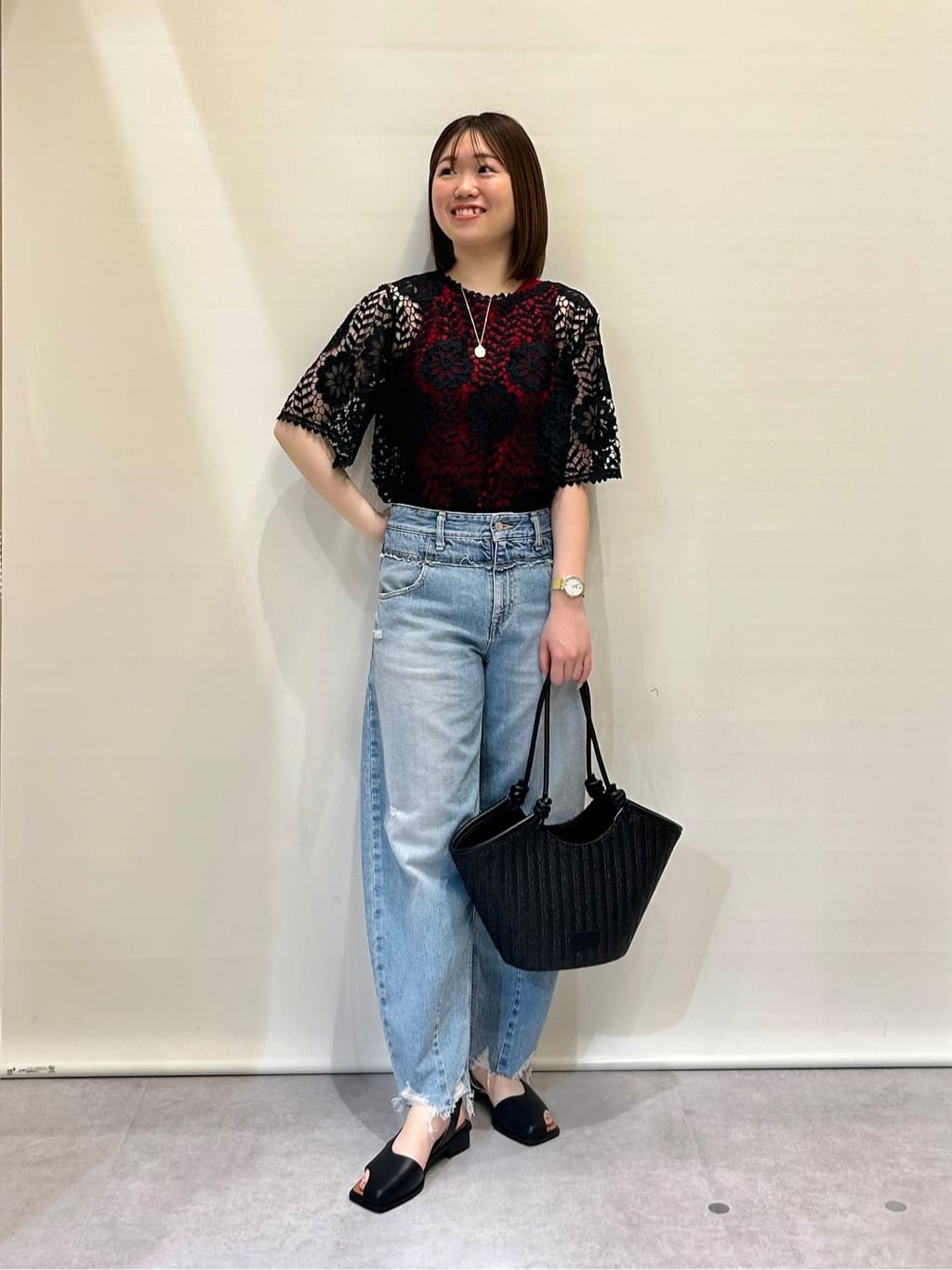 VinのPALM BACK OPEN TANKを使ったコーディネートを紹介します。｜Rakuten Fashion(楽天ファッション／旧楽天ブランドアベニュー)5787232