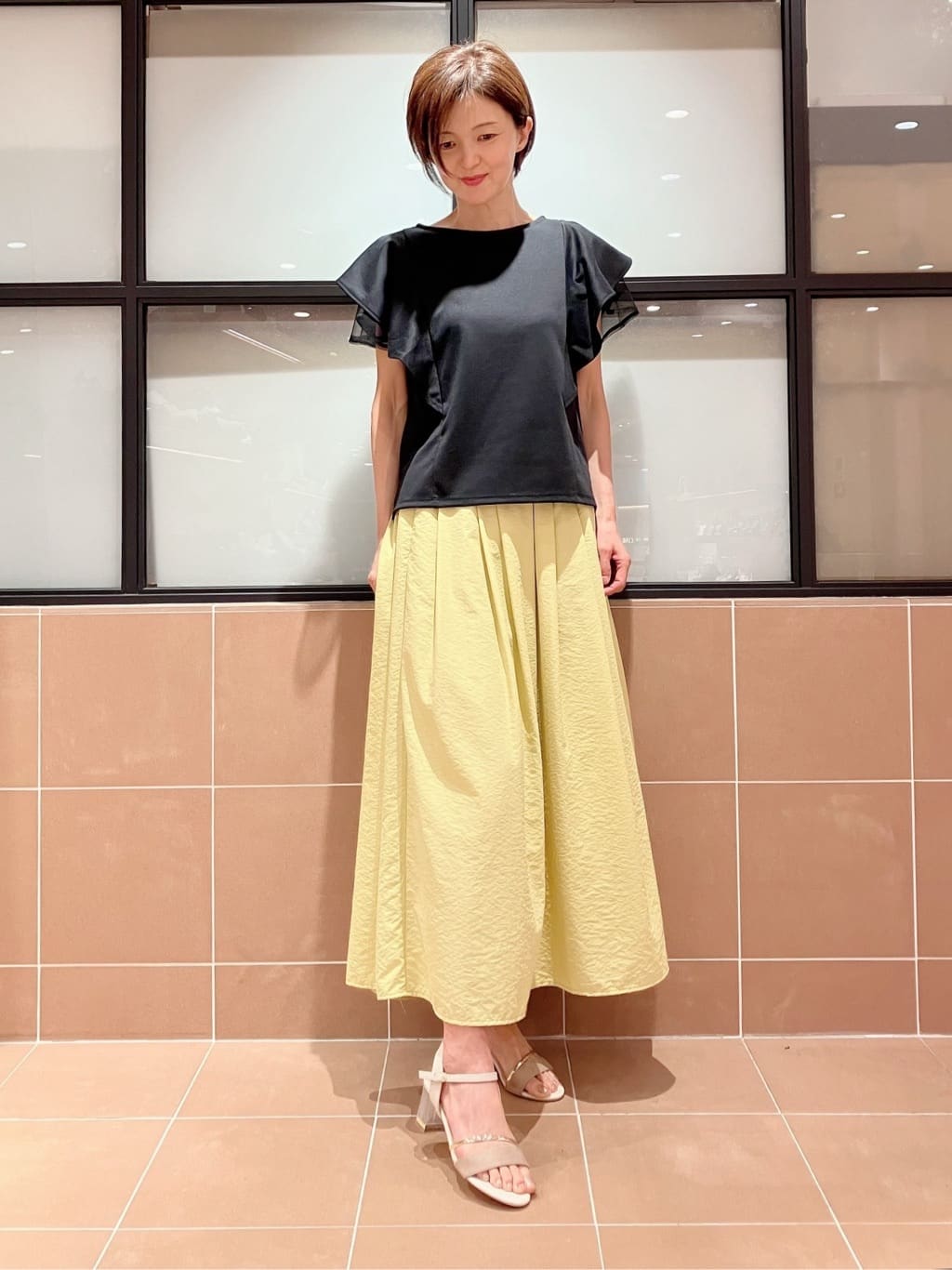 ESPERANZAのカラーヒールサンダルを使ったコーディネートを紹介します。｜Rakuten Fashion(楽天ファッション／旧楽天ブランドアベニュー)5809453