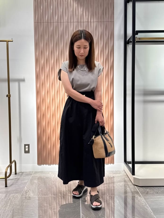 Vinのカットソードッキングワンピースを使ったコーディネートを紹介します。｜Rakuten Fashion(楽天ファッション／旧楽天ブランドアベニュー)5809745