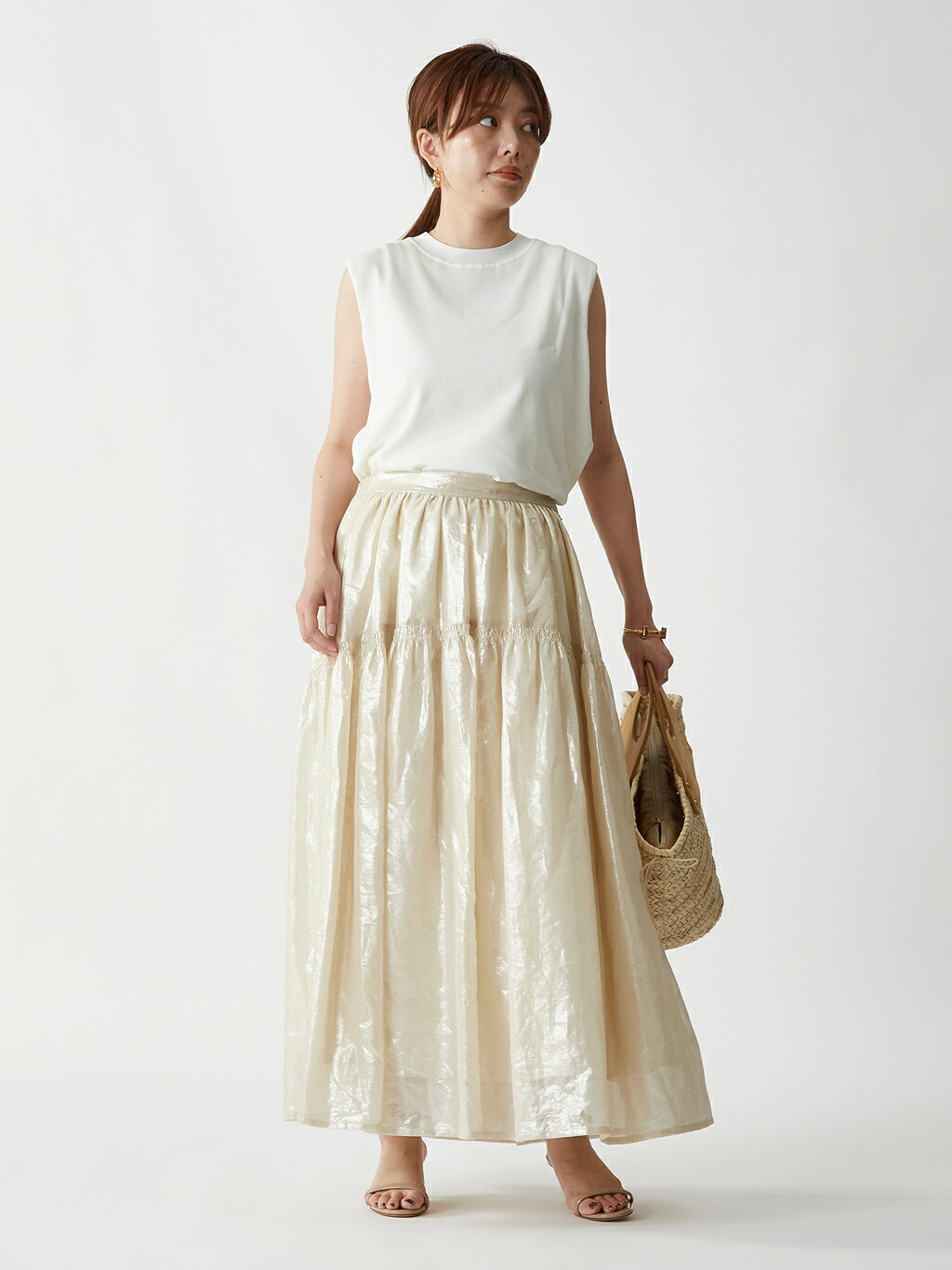 1er Arrondissementの<Caterina Bertini(カテリーナ ベルティーニ)>かごバッグを使ったコーディネートを紹介します。｜Rakuten Fashion(楽天ファッション／旧楽天ブランドアベニュー)5817415