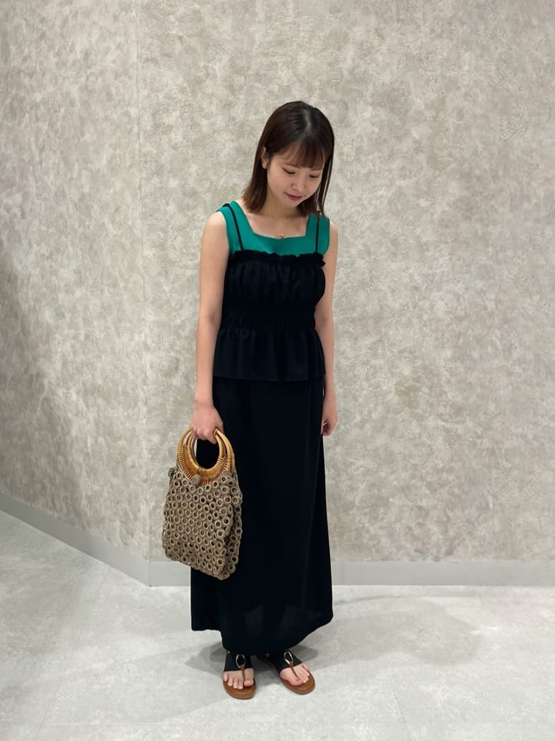 Vinの2WAYニットタンクトップを使ったコーディネートを紹介します。｜Rakuten Fashion(楽天ファッション／旧楽天ブランドアベニュー)5828672