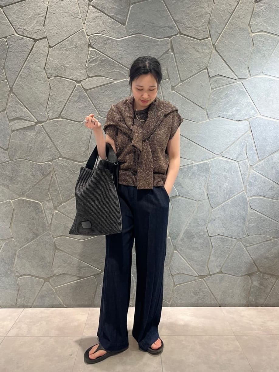 LASUDの甘編みラメニットカーディガンを使ったコーディネートを紹介します。｜Rakuten Fashion(楽天ファッション／旧楽天ブランドアベニュー)5837068