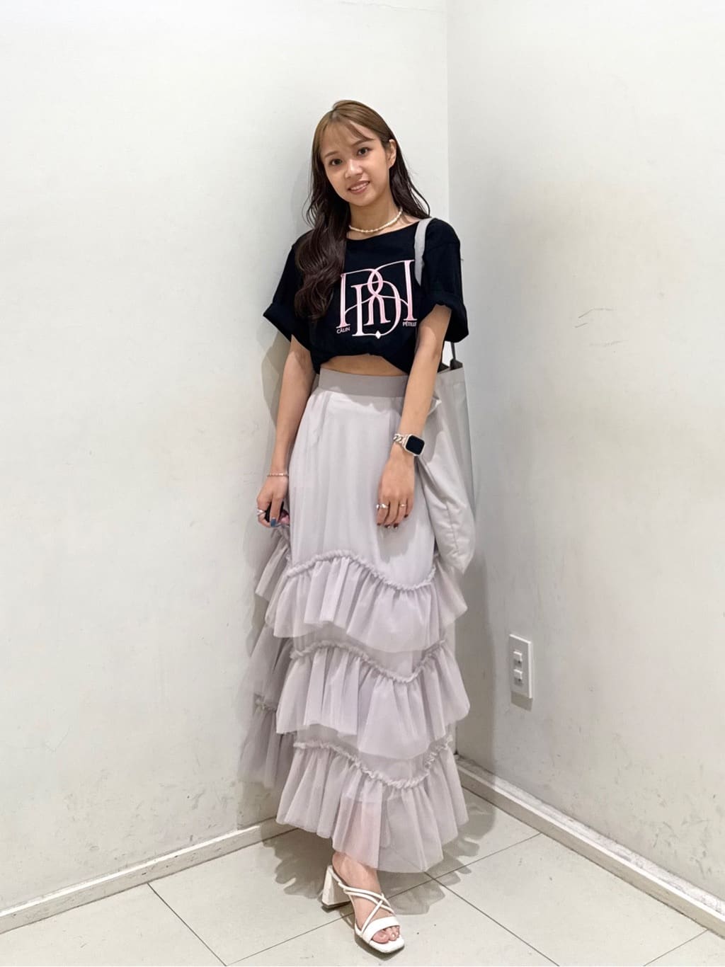 riendaのRDロゴTシャツを使ったコーディネートを紹介します。｜Rakuten Fashion(楽天ファッション／旧楽天ブランドアベニュー)5839407