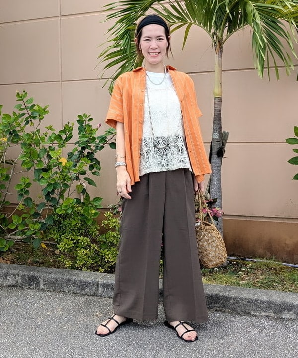 BEAMS HEARTのフラワー ペーパー バッグ 26SS 夏新作を使ったコーディネートを紹介します。｜Rakuten Fashion(楽天ファッション／旧楽天ブランドアベニュー)5840302