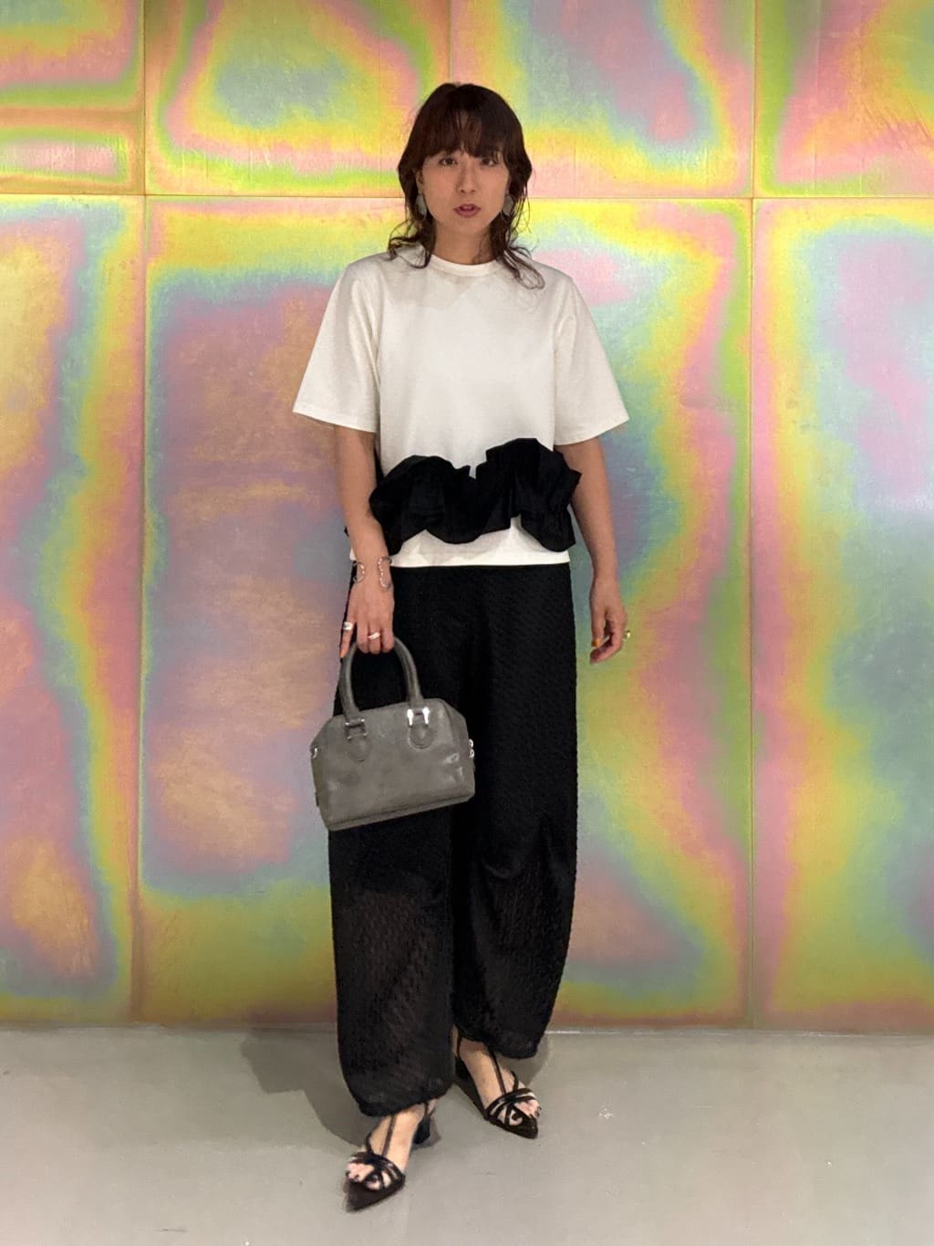 HeRIN.CYEのPOINTED CROSS STRAP サンダルを使ったコーディネートを紹介します。｜Rakuten Fashion(楽天ファッション／旧楽天ブランドアベニュー)5854594