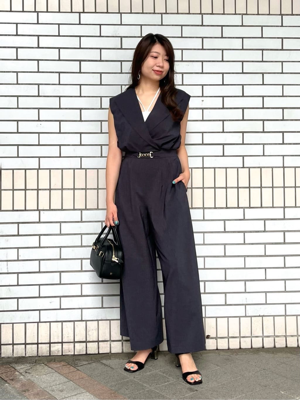 Vinのビットアクセントオールインワンを使ったコーディネートを紹介します。｜Rakuten Fashion(楽天ファッション／旧楽天ブランドアベニュー)5872351