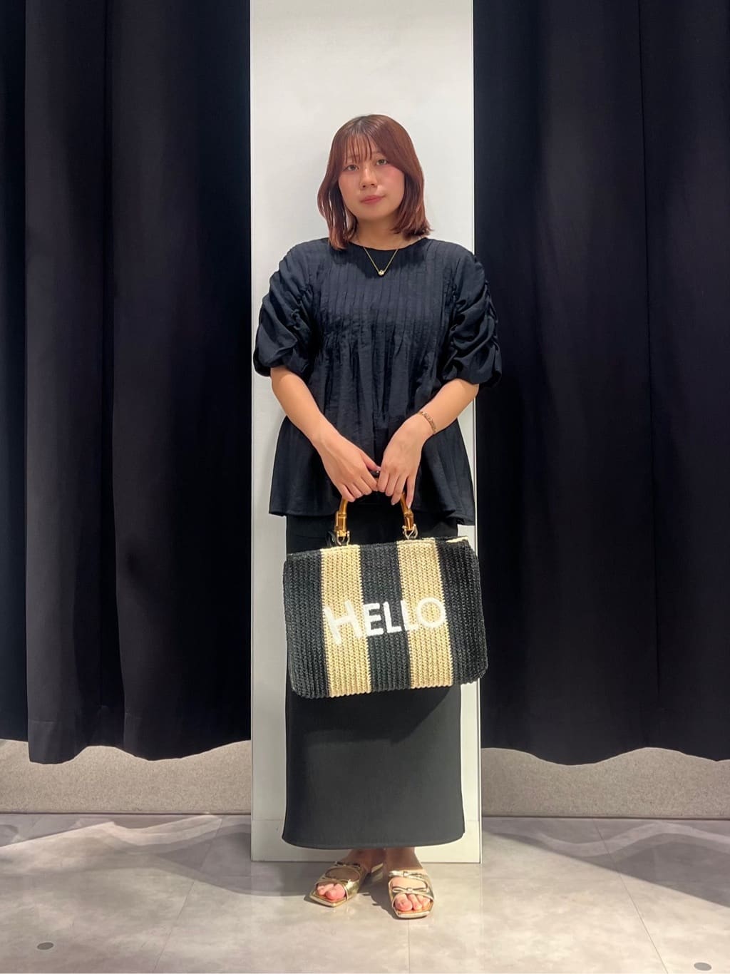 Vinのピンタックバルーンスリーブブラウスを使ったコーディネートを紹介します。｜Rakuten Fashion(楽天ファッション／旧楽天ブランドアベニュー)5877917