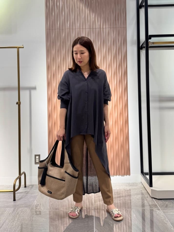 Vinのリネンミックステーパードパンツを使ったコーディネートを紹介します。｜Rakuten Fashion(楽天ファッション／旧楽天ブランドアベニュー)5881179