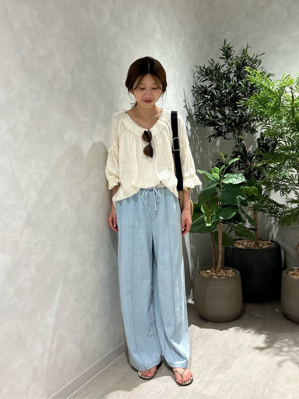 Jena espace merveilleuxのリネンライクタックブラウスを使った