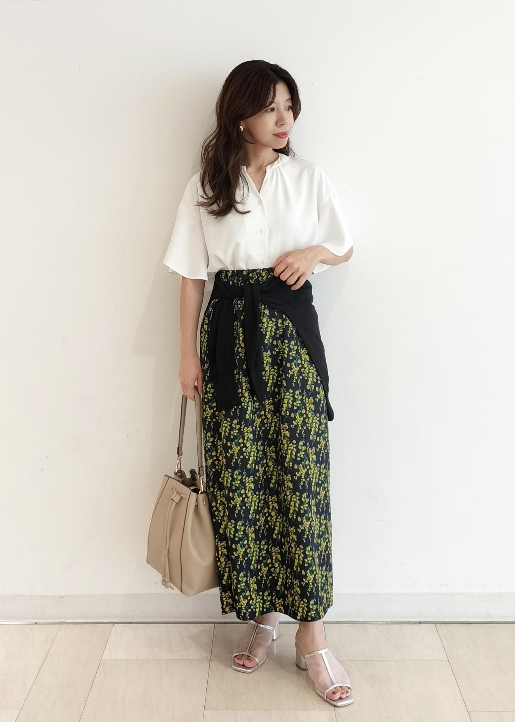 ROPE' PICNICのフレンチスキッパーブラウスを使ったコーディネートを紹介します。｜Rakuten Fashion(楽天ファッション／旧楽天ブランドアベニュー)5908737