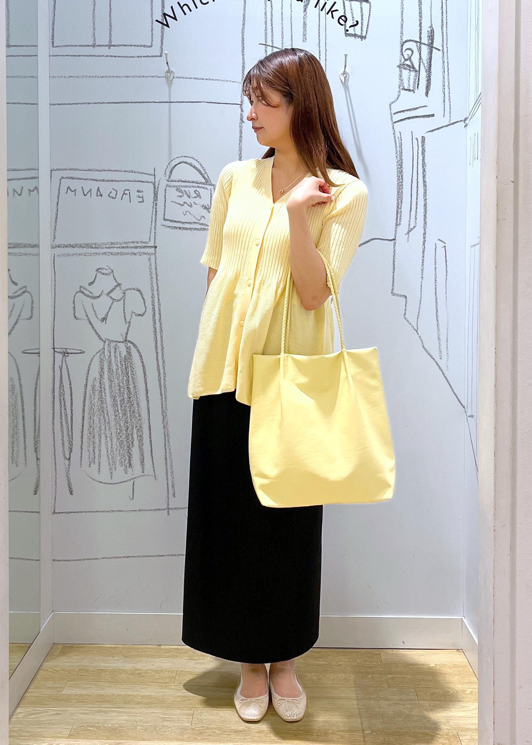 ROPE' PICNICの5分袖ペプラムカーディガンを使ったコーディネートを紹介します。｜Rakuten Fashion(楽天ファッション／旧楽天ブランドアベニュー)5908789