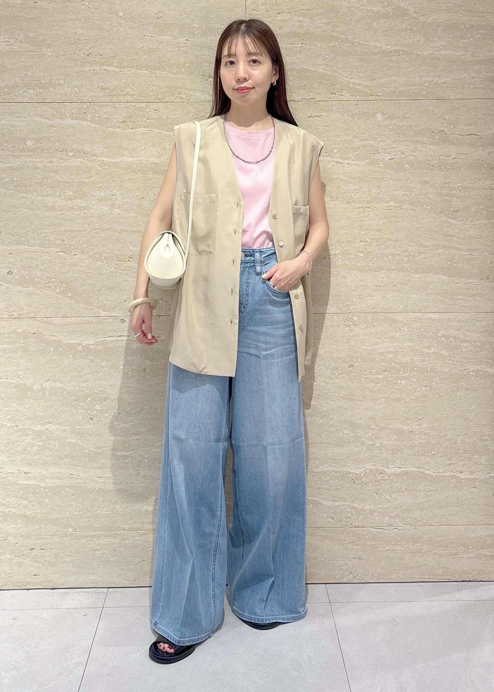 ROPE'の[25SS]GENTLE SILKジレ【セットアップ対応】を使ったコーディネートを紹介します。｜Rakuten Fashion(楽天ファッション／旧楽天ブランドアベニュー)5907529