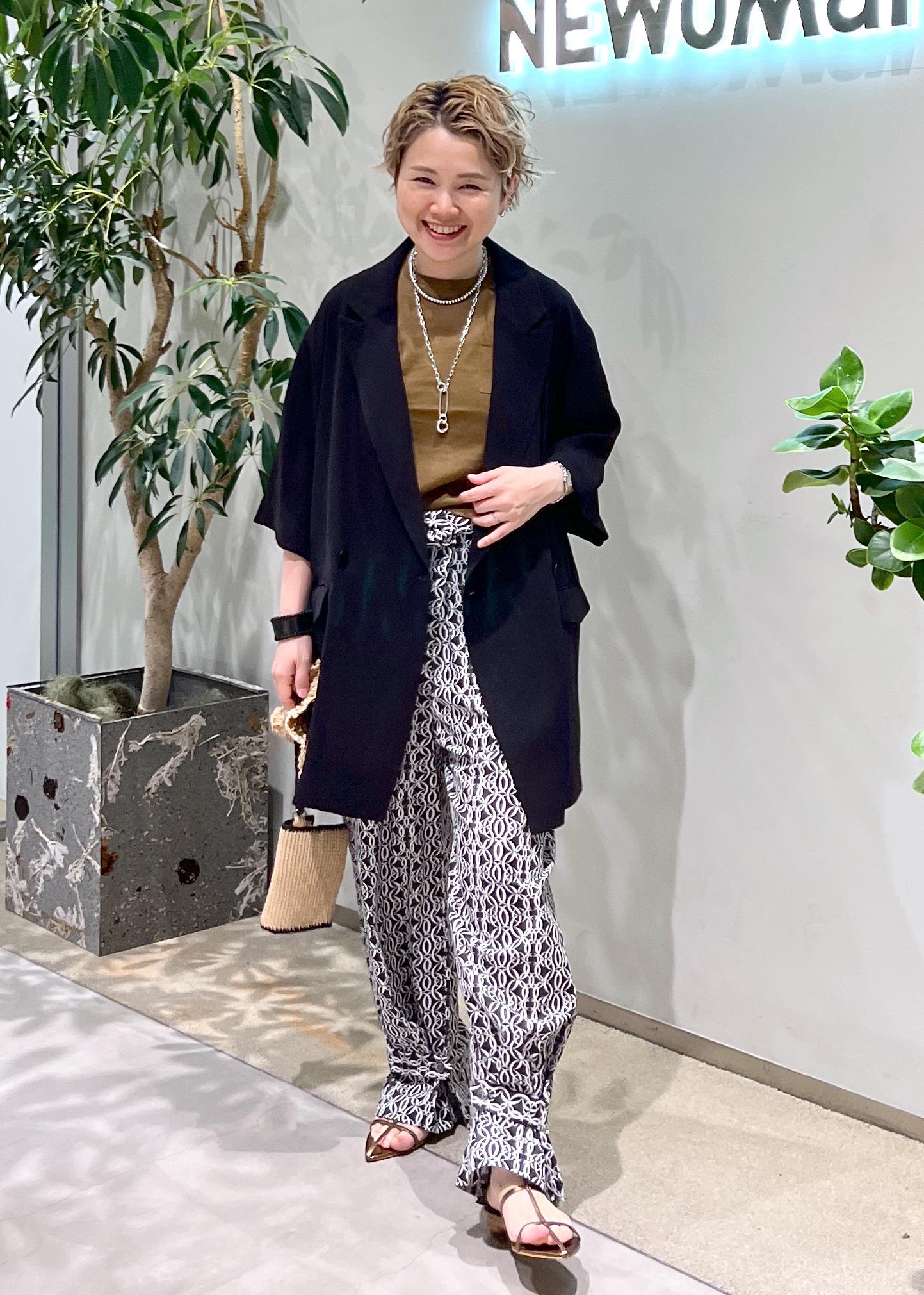 SALON adam et rope' | バックサテンハーフスリーブジャケット