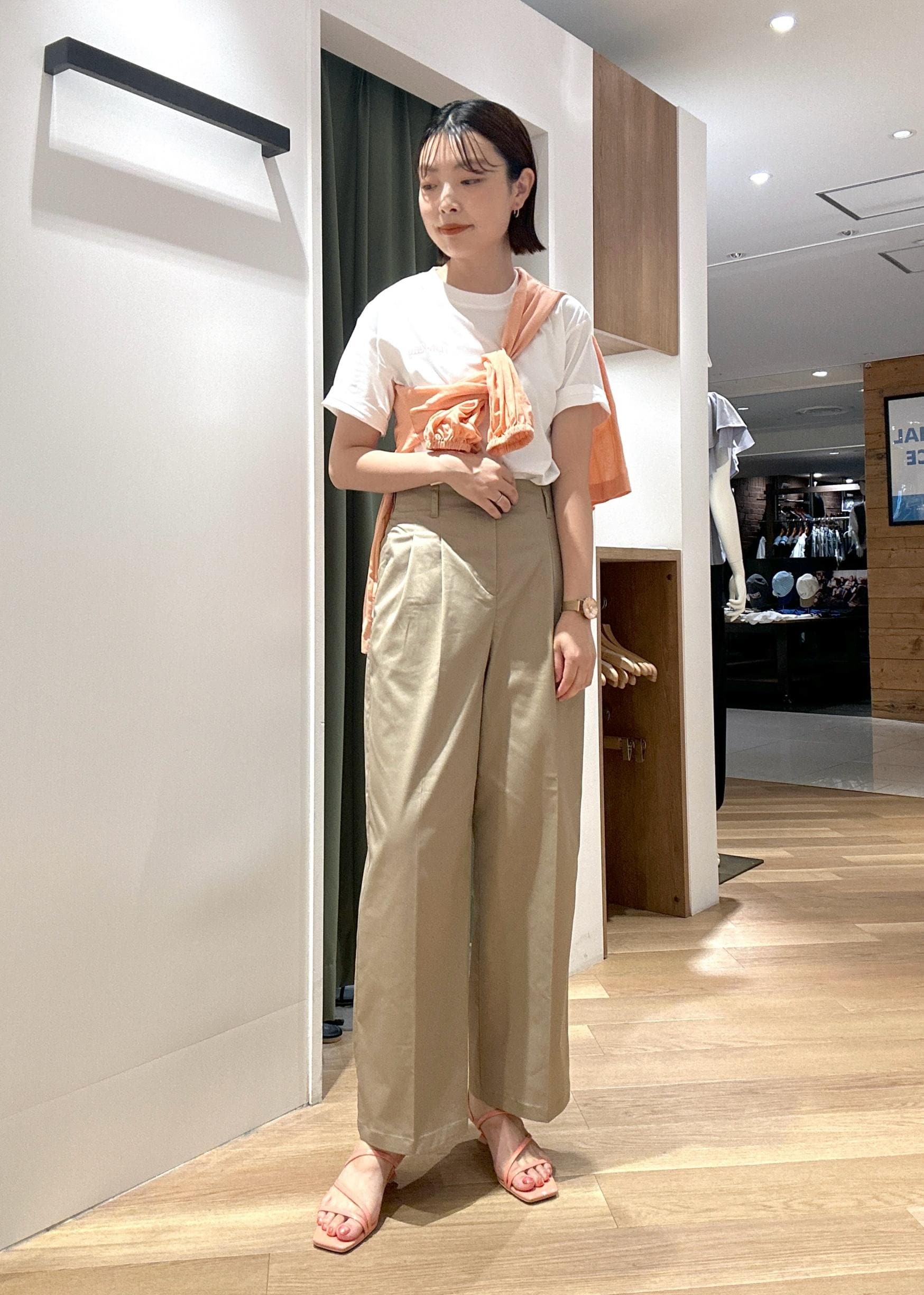 ROPE' PICNICの【UVカット・接触冷感】タックチノワイドパンツを使ったコーディネートを紹介します。｜Rakuten Fashion(楽天ファッション／旧楽天ブランドアベニュー)5933276