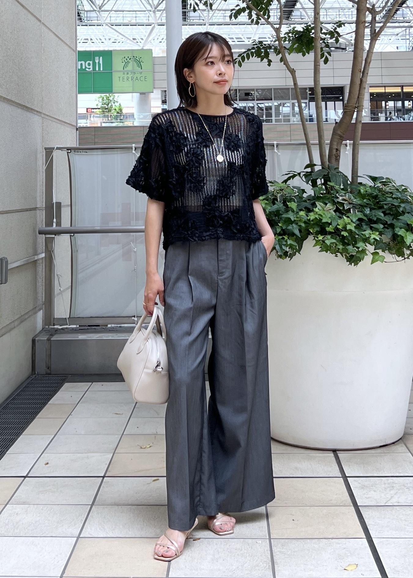 ROPE' PICNICのメッシュコード刺繍プルオーバーを使ったコーディネートを紹介します。｜Rakuten Fashion(楽天ファッション／旧楽天ブランドアベニュー)5933313