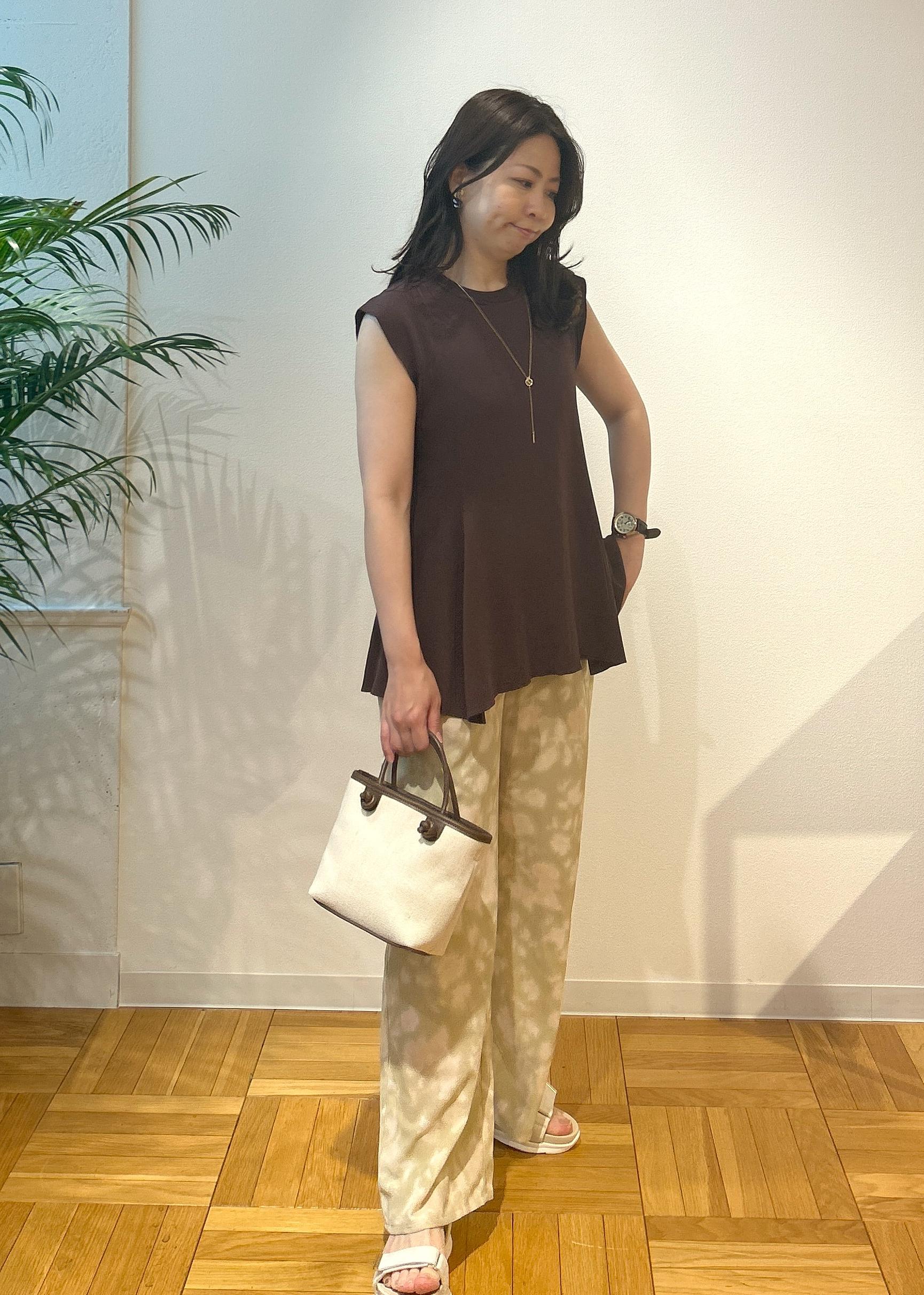 ROPE' PICNICの【洗濯機OK・アンチピリング】八方映えニット ペプラムニットプルオーバーを使ったコーディネートを紹介します。｜Rakuten Fashion(楽天ファッション／旧楽天ブランドアベニュー)5934211