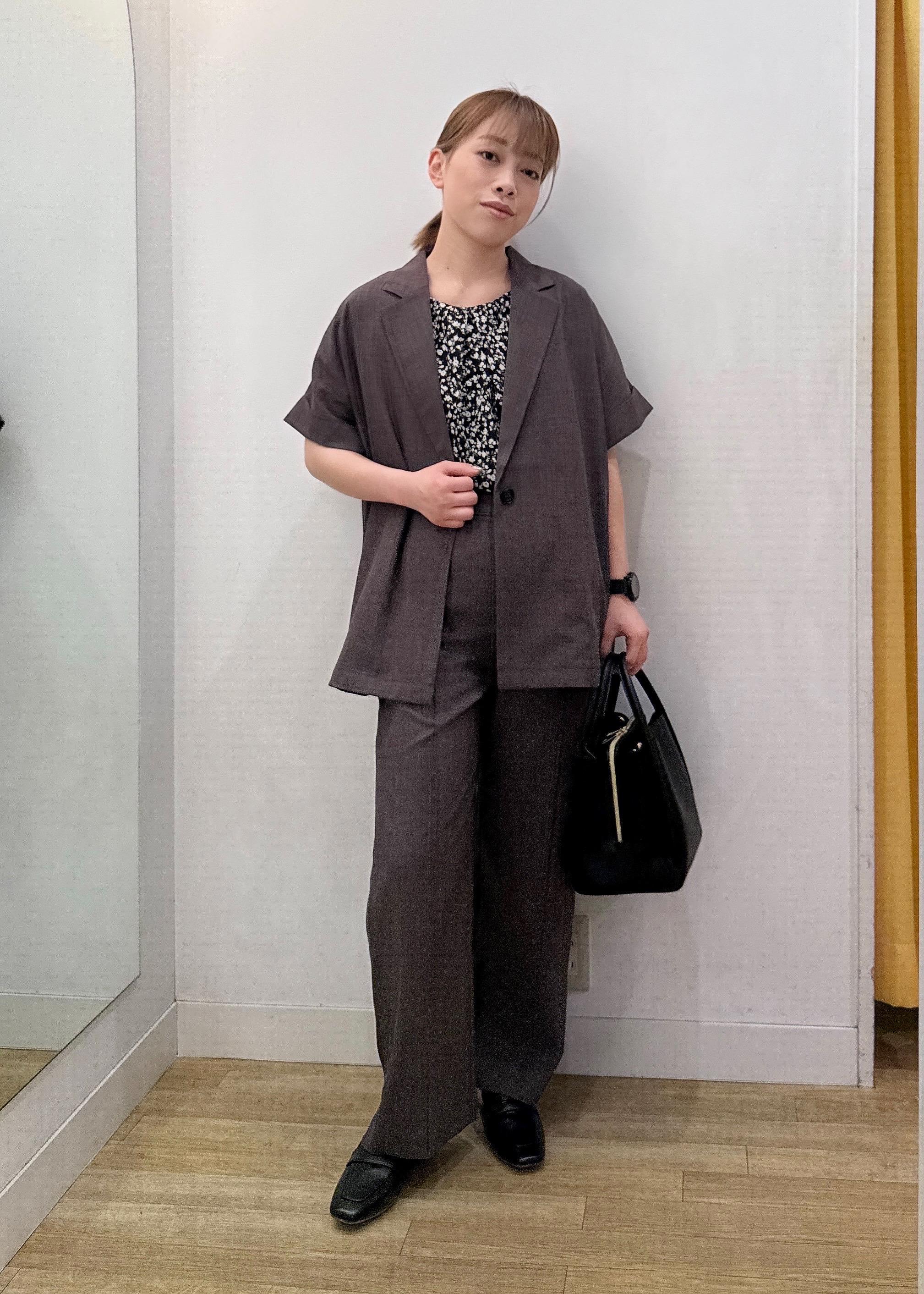 ROPE' PICNICの【接触冷感・UVカット・速乾】【リネンライク・シリーズ】シアーハーフスリーブジャケット/セットアップを使ったコーディネートを紹介します。｜Rakuten Fashion(楽天ファッション／旧楽天ブランドアベニュー)5934223