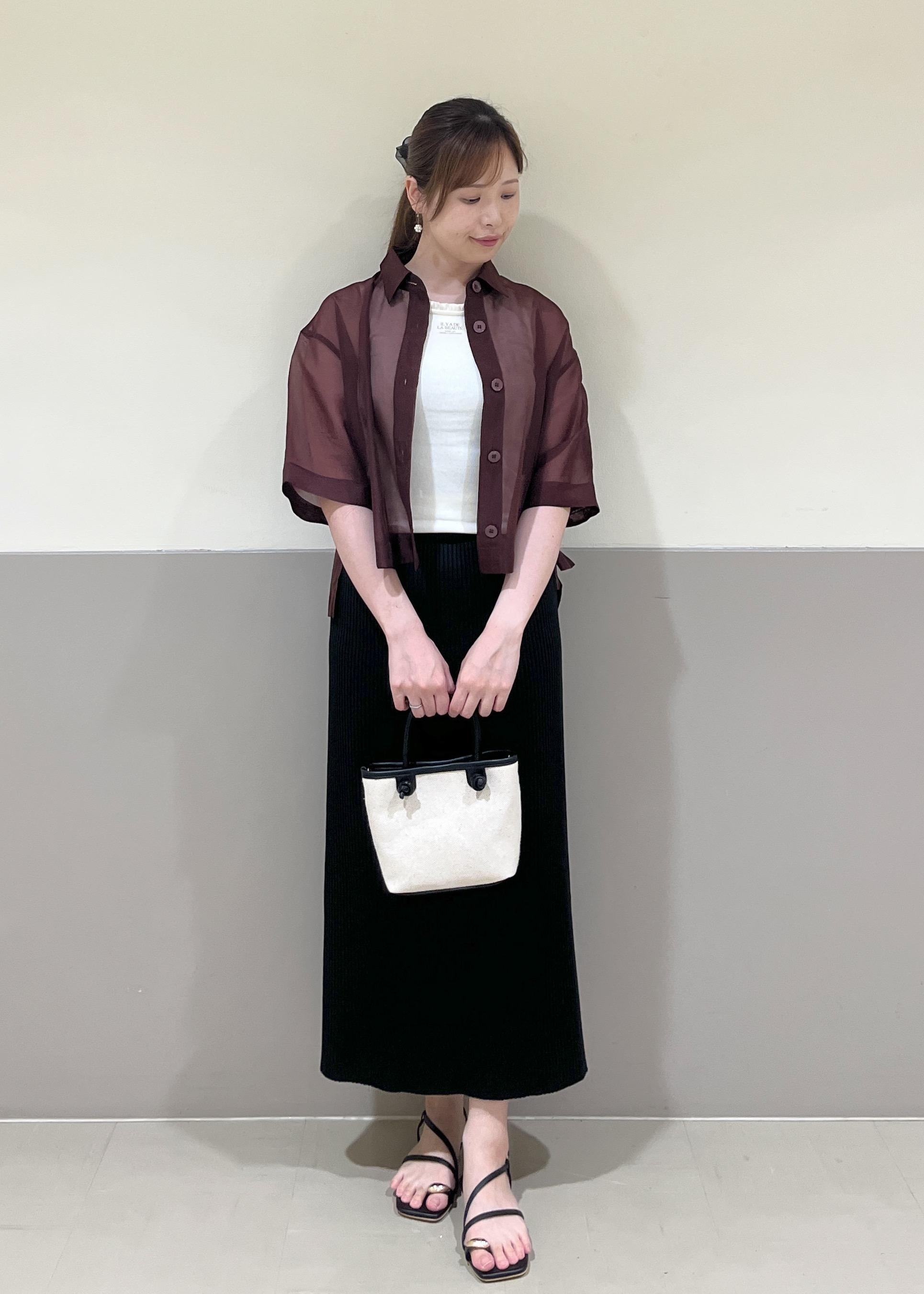 ROPE' PICNICの【接触冷感】ハーフスリーブシアーシャツを使ったコーディネートを紹介します。｜Rakuten Fashion(楽天ファッション／旧楽天ブランドアベニュー)5934231