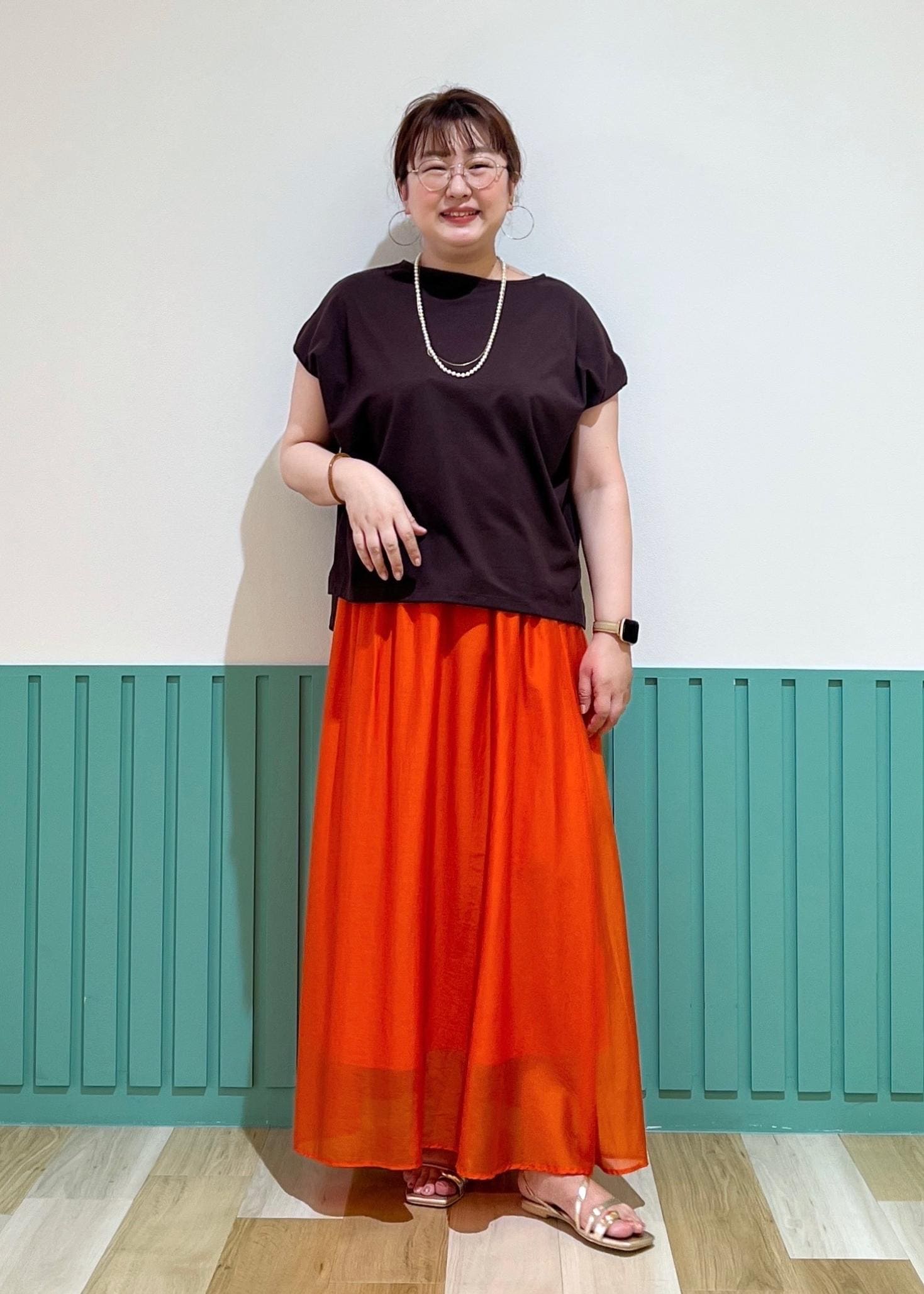 ROPE' PICNICのマルチファンクション二の腕すっきり見えカットトップスを使ったコーディネートを紹介します。｜Rakuten Fashion(楽天ファッション／旧楽天ブランドアベニュー)5934233