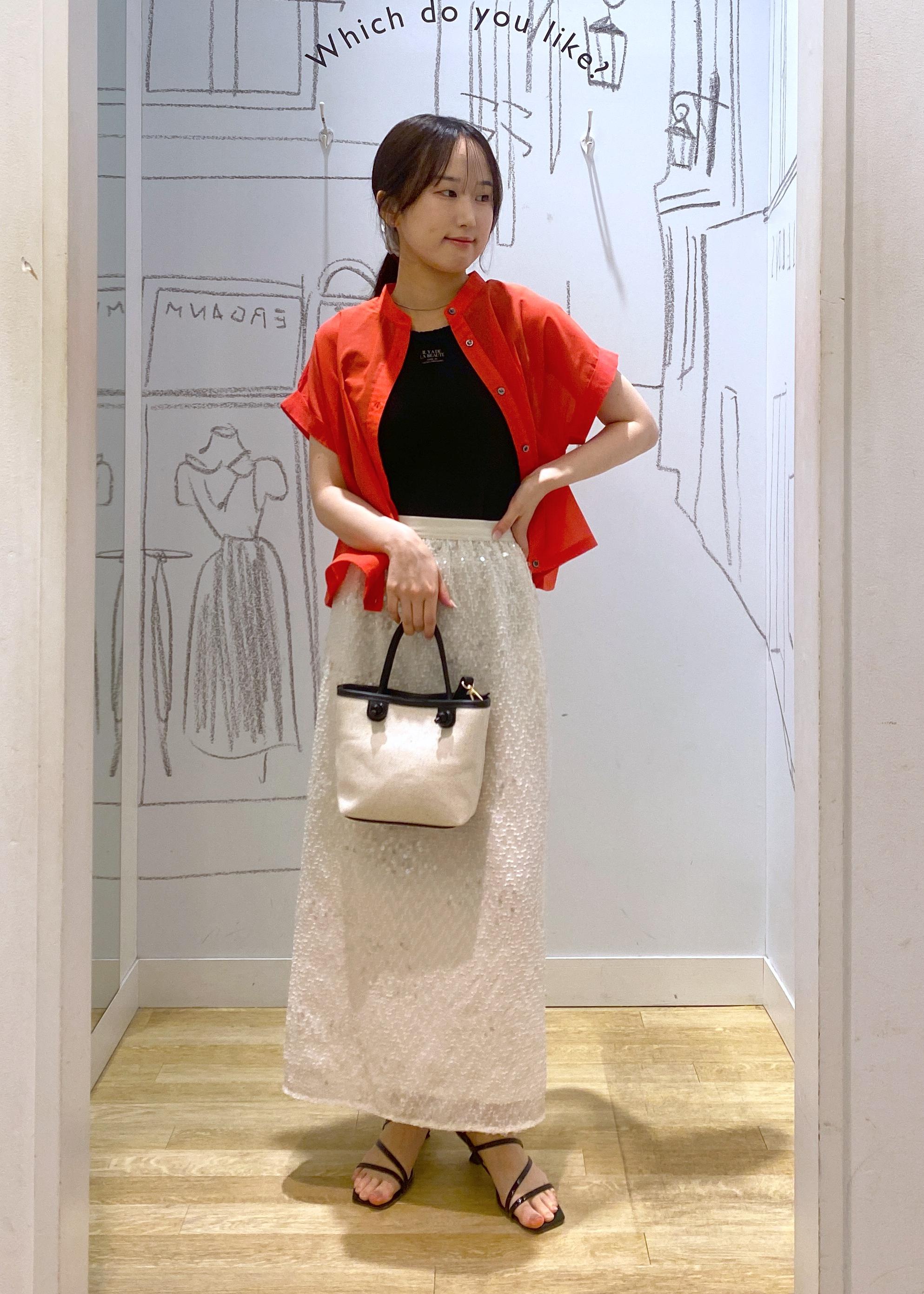 ROPE' PICNICのバルーンヘムシアーシャツを使ったコーディネートを紹介します。｜Rakuten Fashion(楽天ファッション／旧楽天ブランドアベニュー)5934236