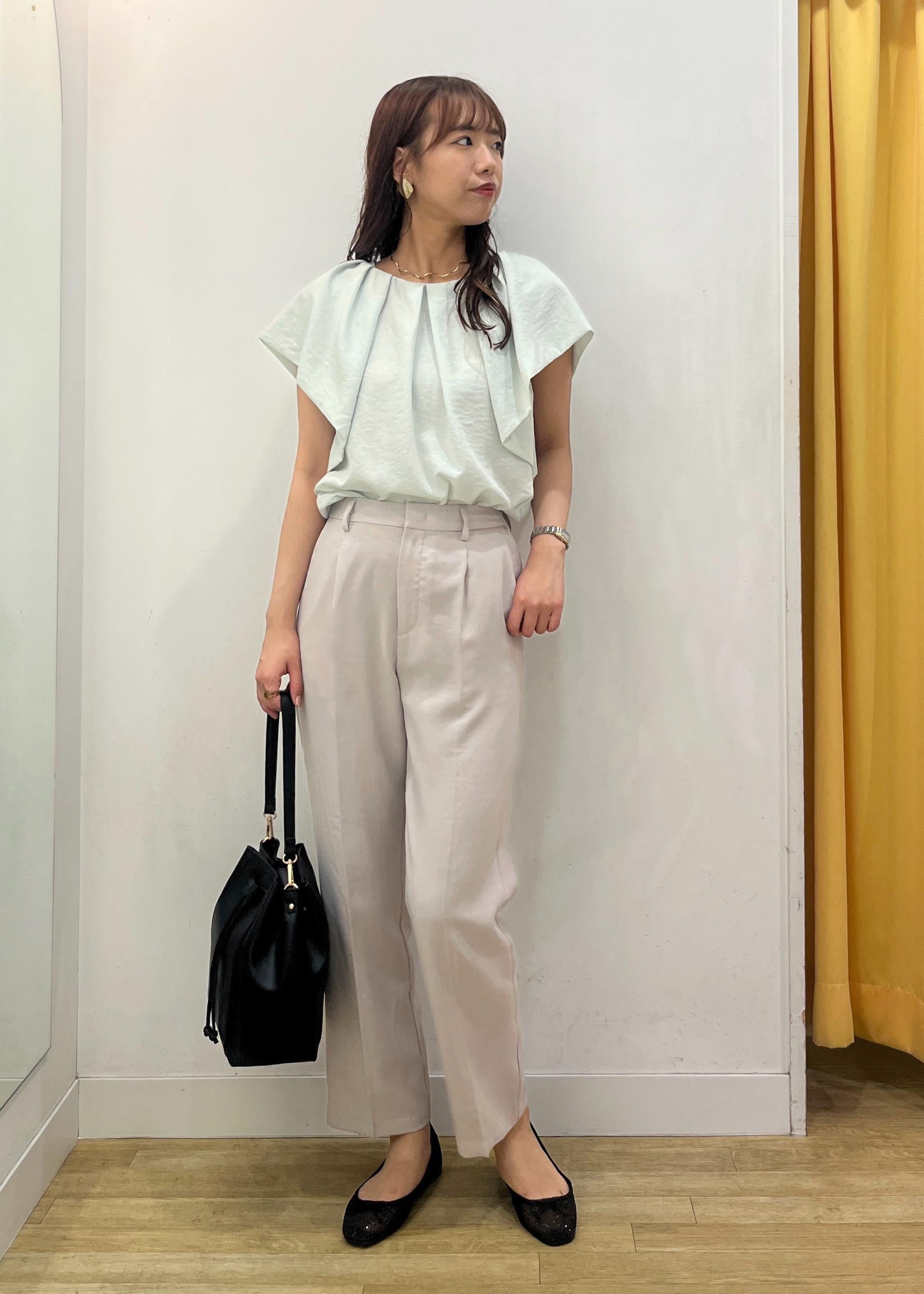 ROPE' PICNICのラッフルスリーブブラウス/通勤対応を使ったコーディネートを紹介します。｜Rakuten Fashion(楽天ファッション／旧楽天ブランドアベニュー)5934243