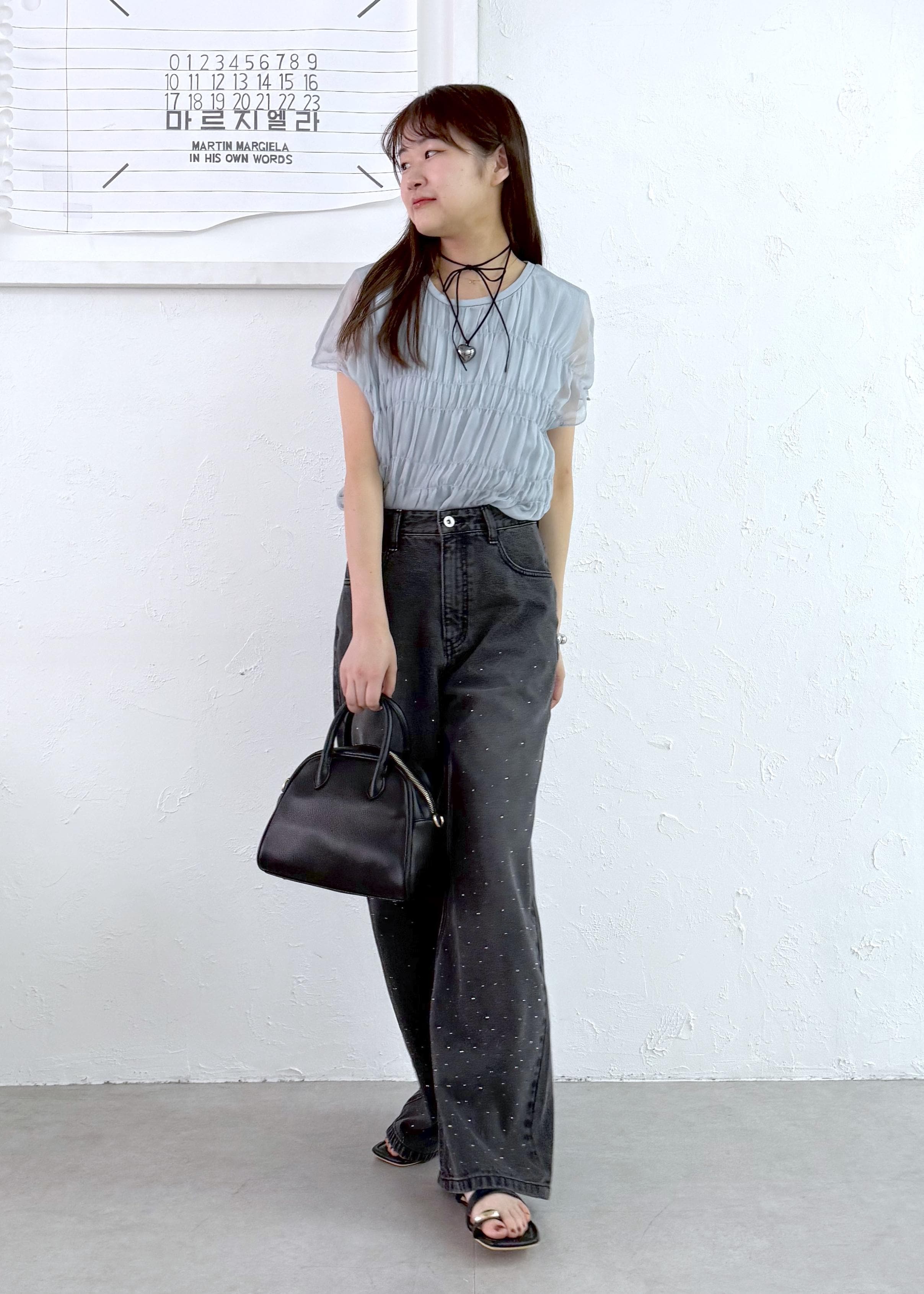 ROPE' PICNICの楊柳シャーリングシアートップスを使ったコーディネートを紹介します。｜Rakuten Fashion(楽天ファッション／旧楽天ブランドアベニュー)5934263