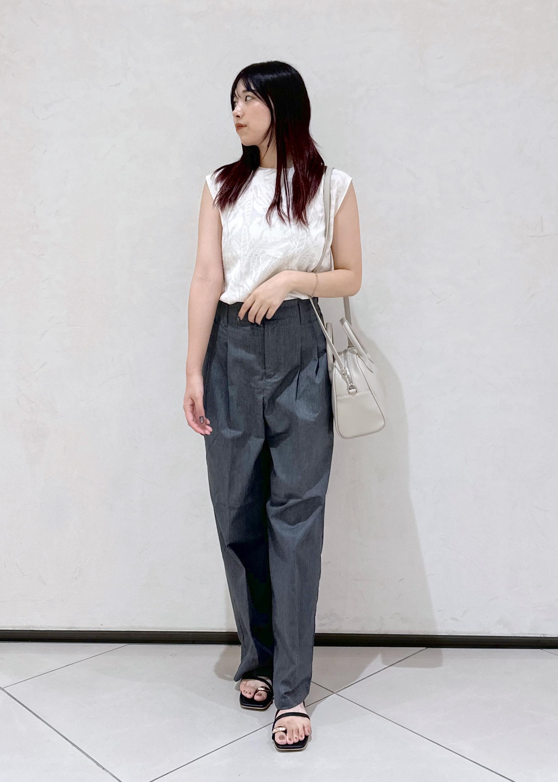 ROPE' PICNICのレーシーフレンチサマーニットを使ったコーディネートを紹介します。｜Rakuten Fashion(楽天ファッション／旧楽天ブランドアベニュー)5960832