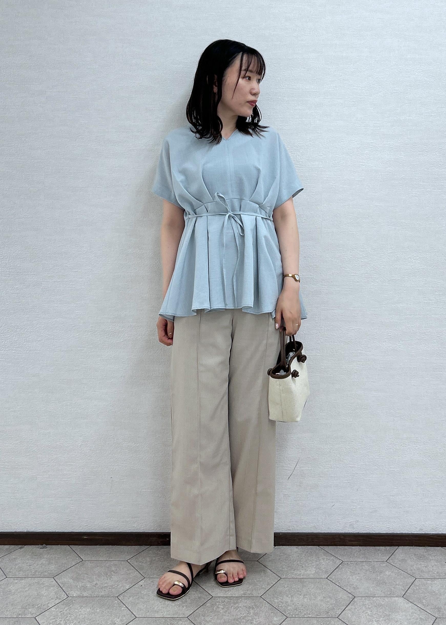 ROPE' PICNICの【接触冷感】ハートネックペプラムブラウスを使ったコーディネートを紹介します。｜Rakuten Fashion(楽天ファッション／旧楽天ブランドアベニュー)5960837