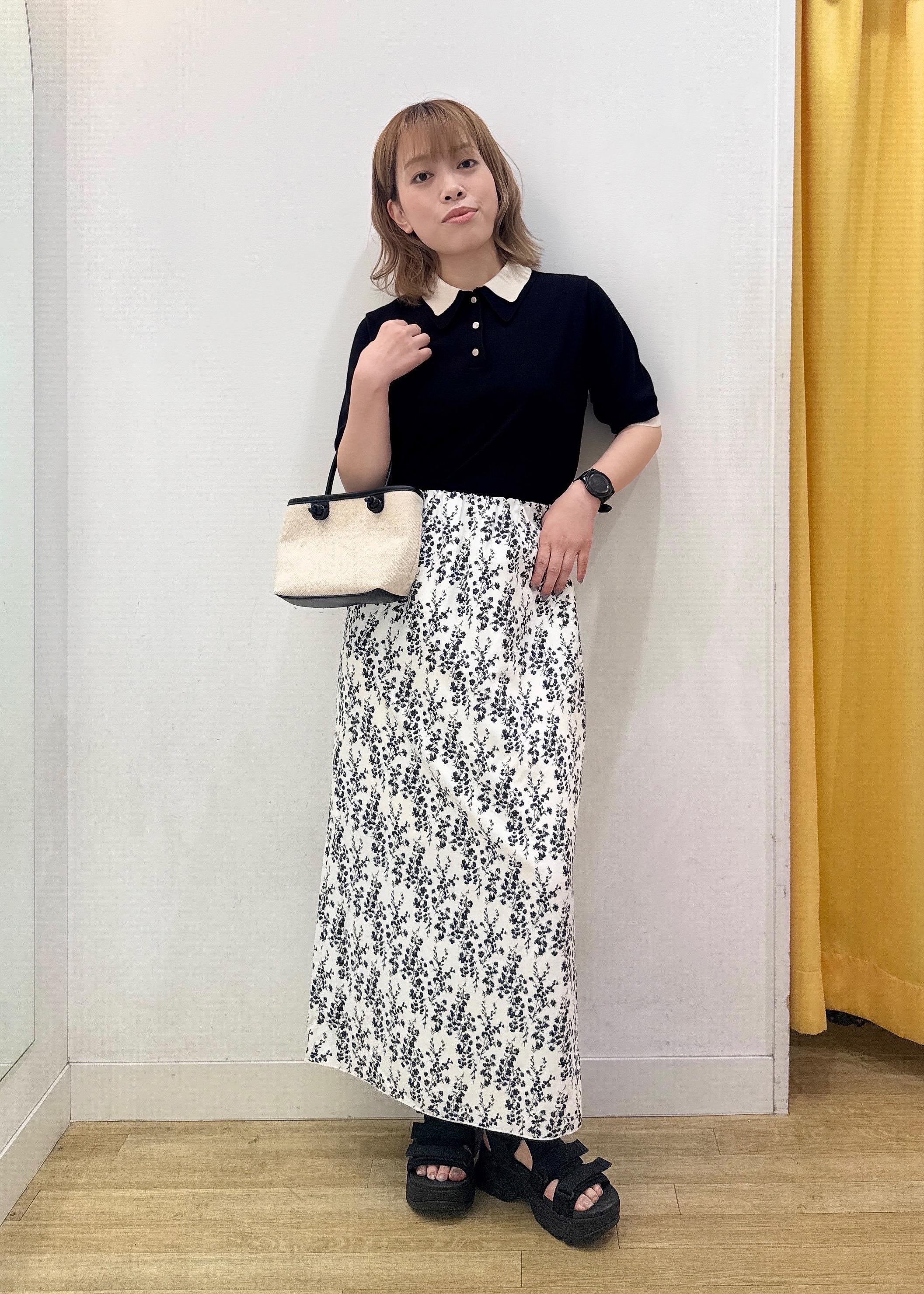 ROPE' PICNICの【新色追加】バイカラーレイヤード風ニットポロシャツを使ったコーディネートを紹介します。｜Rakuten Fashion(楽天ファッション／旧楽天ブランドアベニュー)5960864