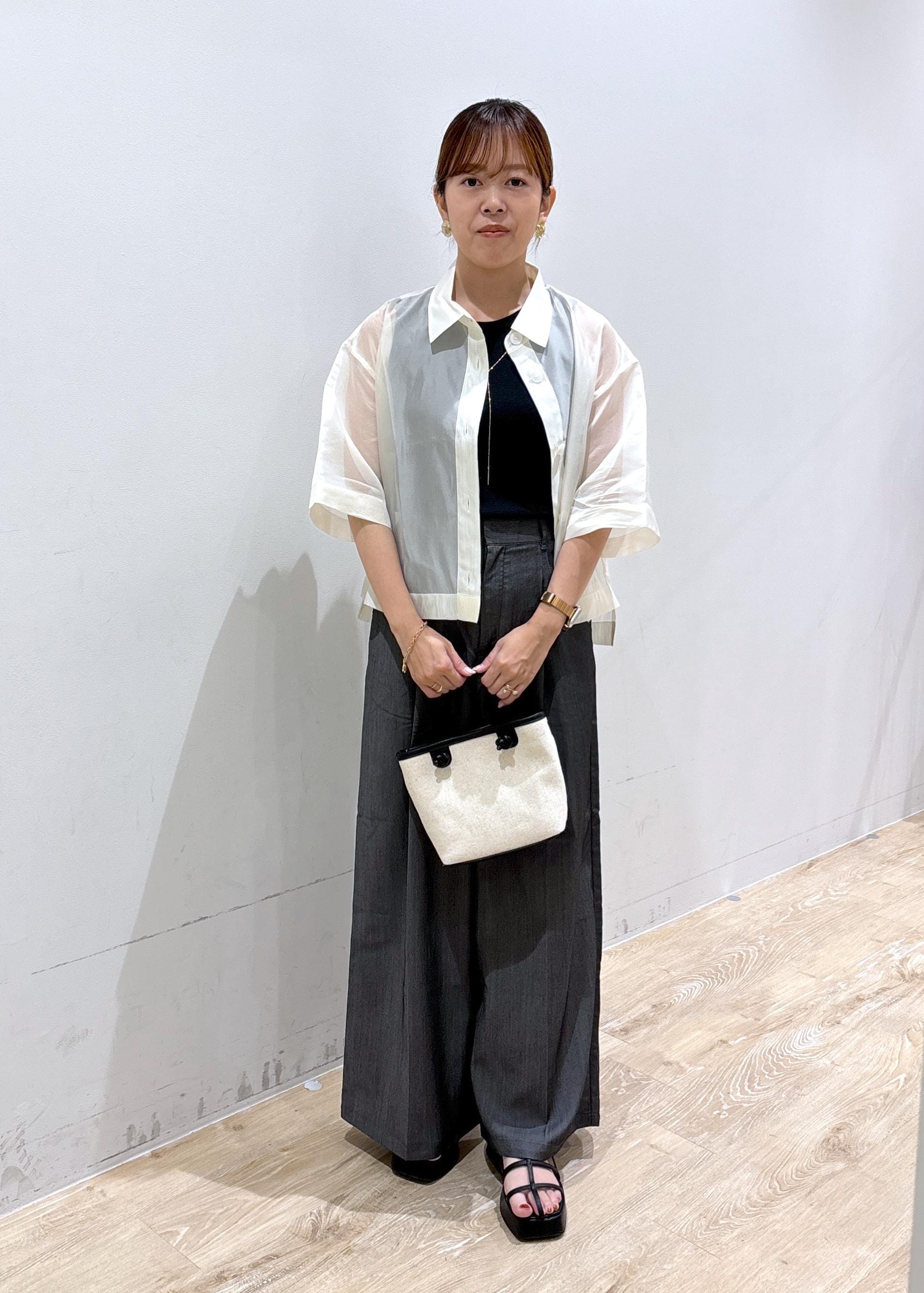 ROPE' PICNICの【接触冷感】ハーフスリーブシアーシャツを使ったコーディネートを紹介します。｜Rakuten Fashion(楽天ファッション／旧楽天ブランドアベニュー)5994022