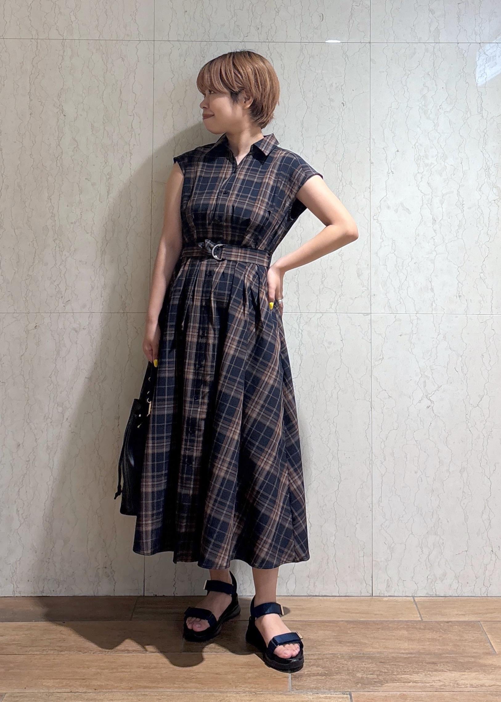 ROPE' PICNICのウエストタックチェックアソートワンピースを使ったコーディネートを紹介します。｜Rakuten Fashion(楽天ファッション／旧楽天ブランドアベニュー)6028778