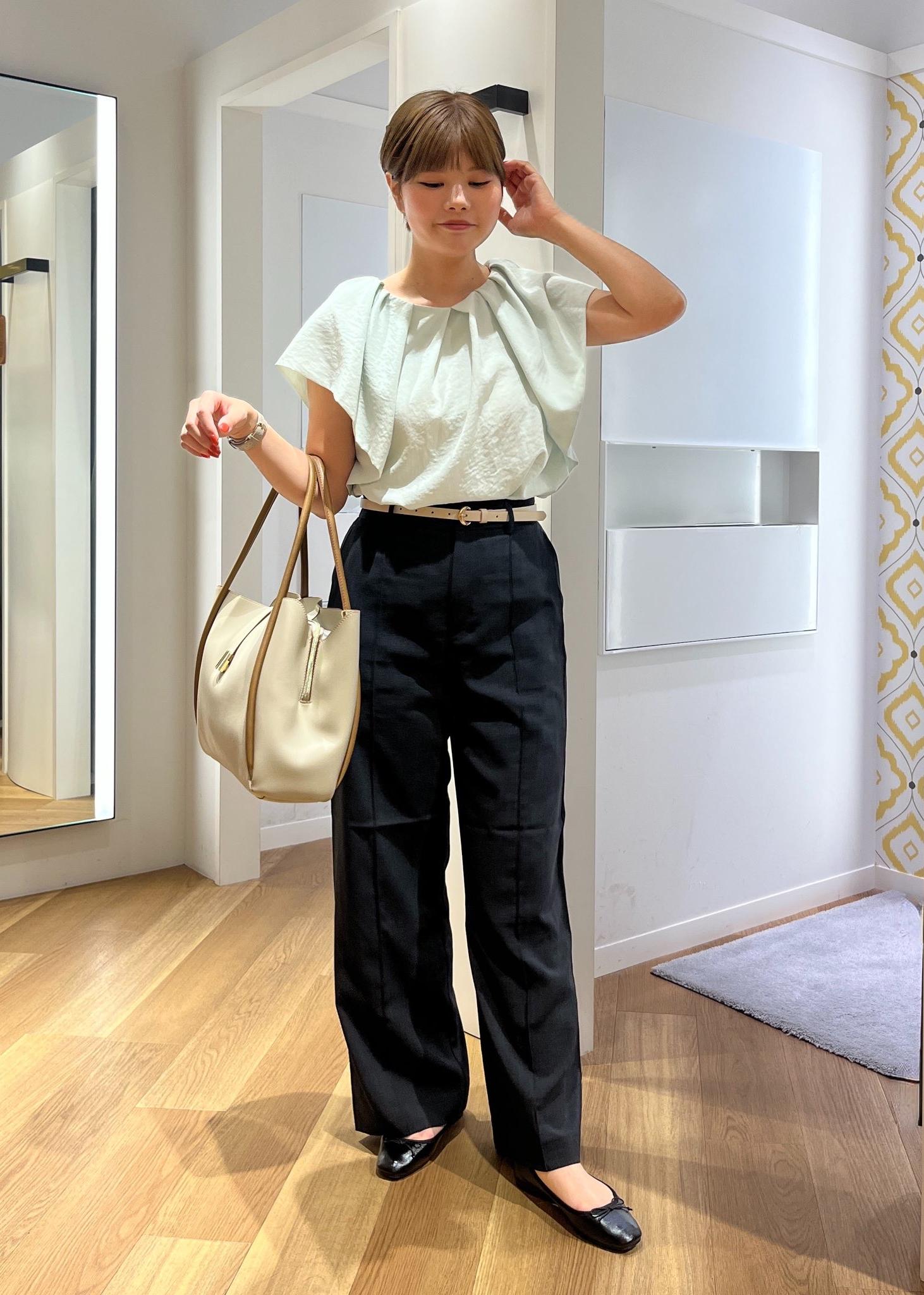 ROPE' PICNICのラッフルスリーブブラウス/通勤対応を使ったコーディネートを紹介します。｜Rakuten Fashion(楽天ファッション／旧楽天ブランドアベニュー)6028780