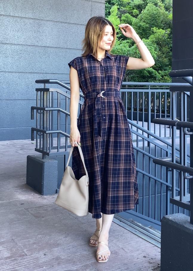 ROPE' PICNICのウエストタックチェックアソートワンピースを使ったコーディネートを紹介します。｜Rakuten Fashion(楽天ファッション／旧楽天ブランドアベニュー)6028838