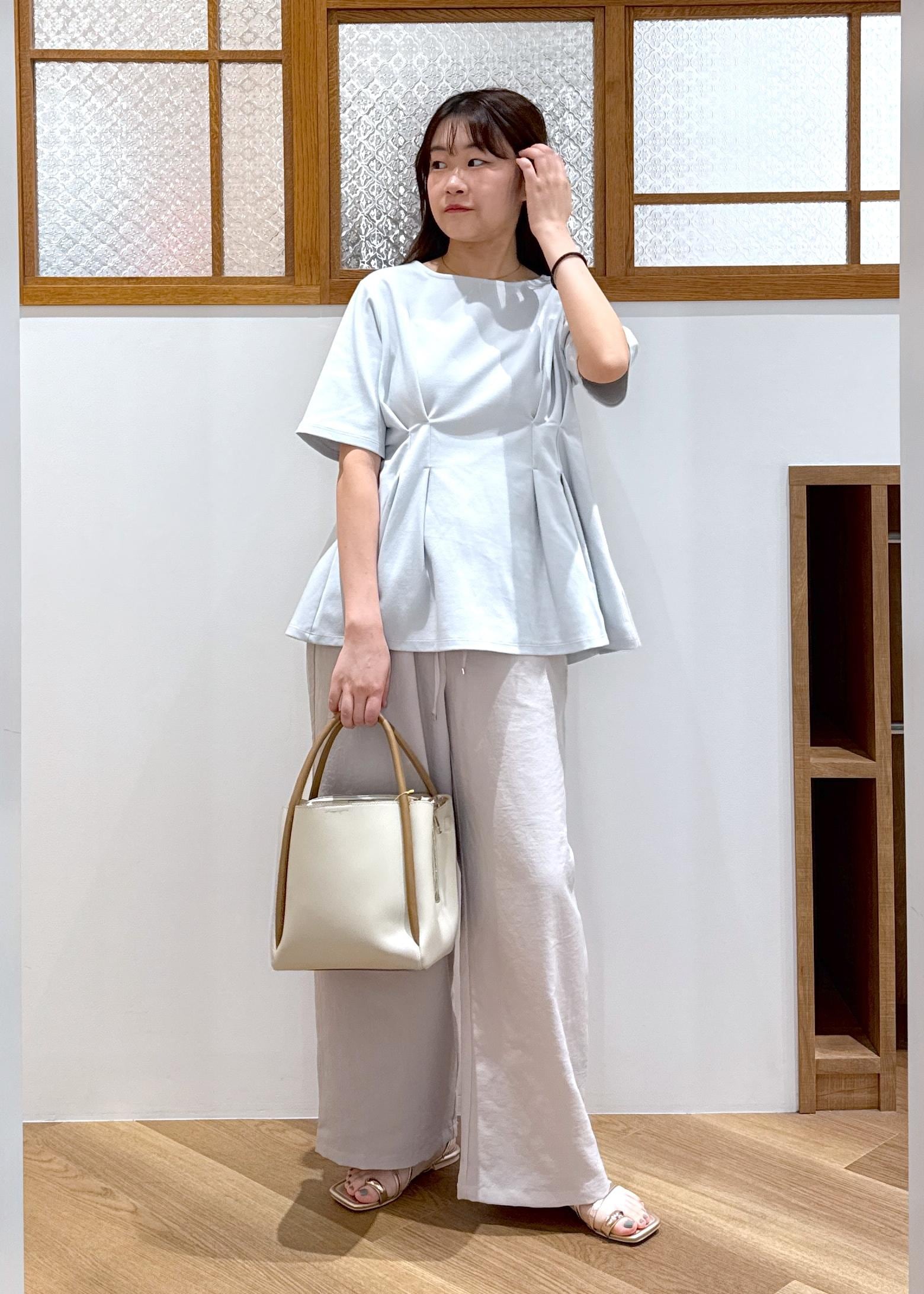 ROPE' PICNICの(接触冷感*UVカット)ウエストタックペプラムトップスを使ったコーディネートを紹介します。｜Rakuten Fashion(楽天ファッション／旧楽天ブランドアベニュー)6028889