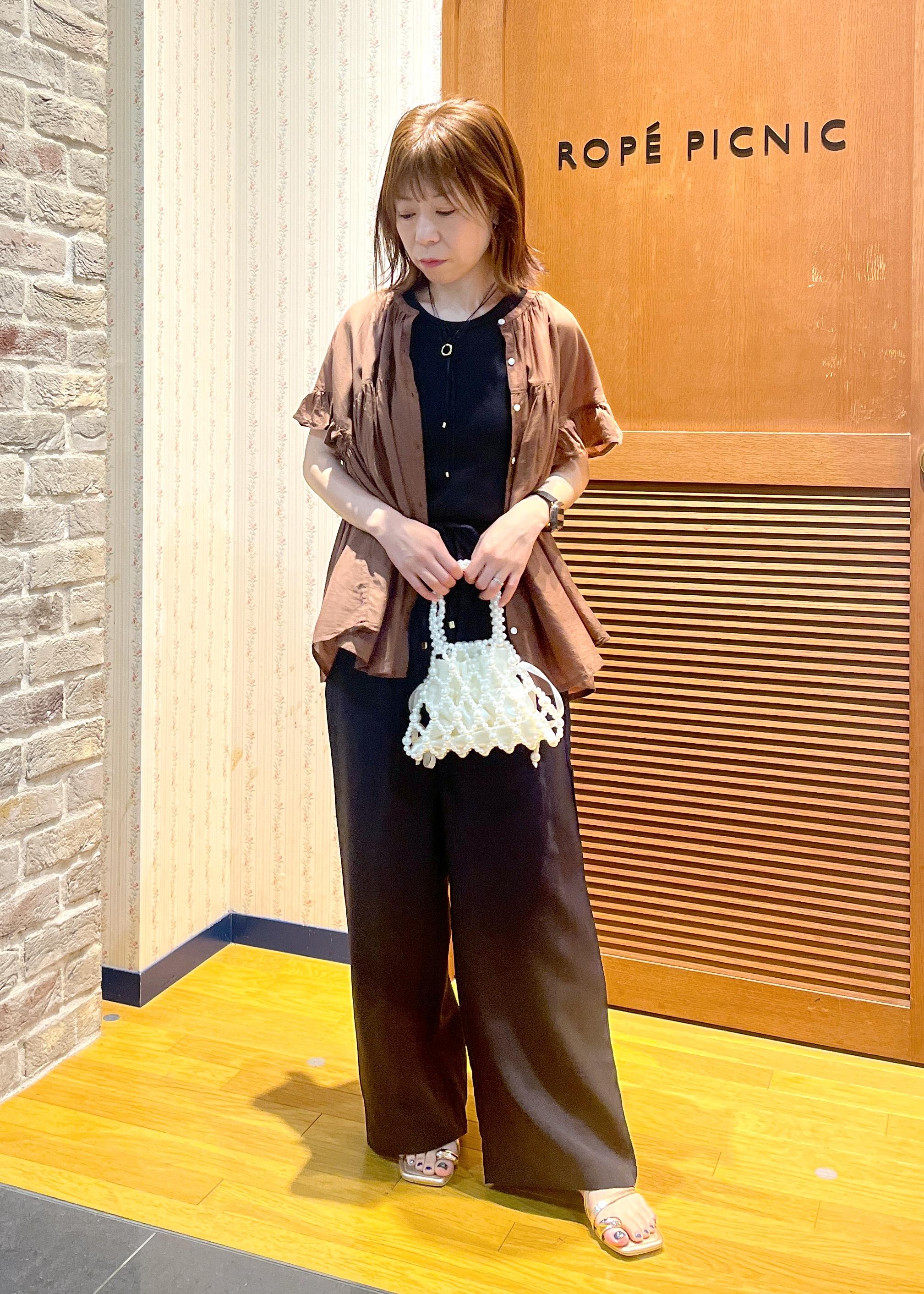 ROPE' PICNICのコットンボイルギャザーブラウス/リンクコーデを使ったコーディネートを紹介します。｜Rakuten Fashion(楽天ファッション／旧楽天ブランドアベニュー)6028904