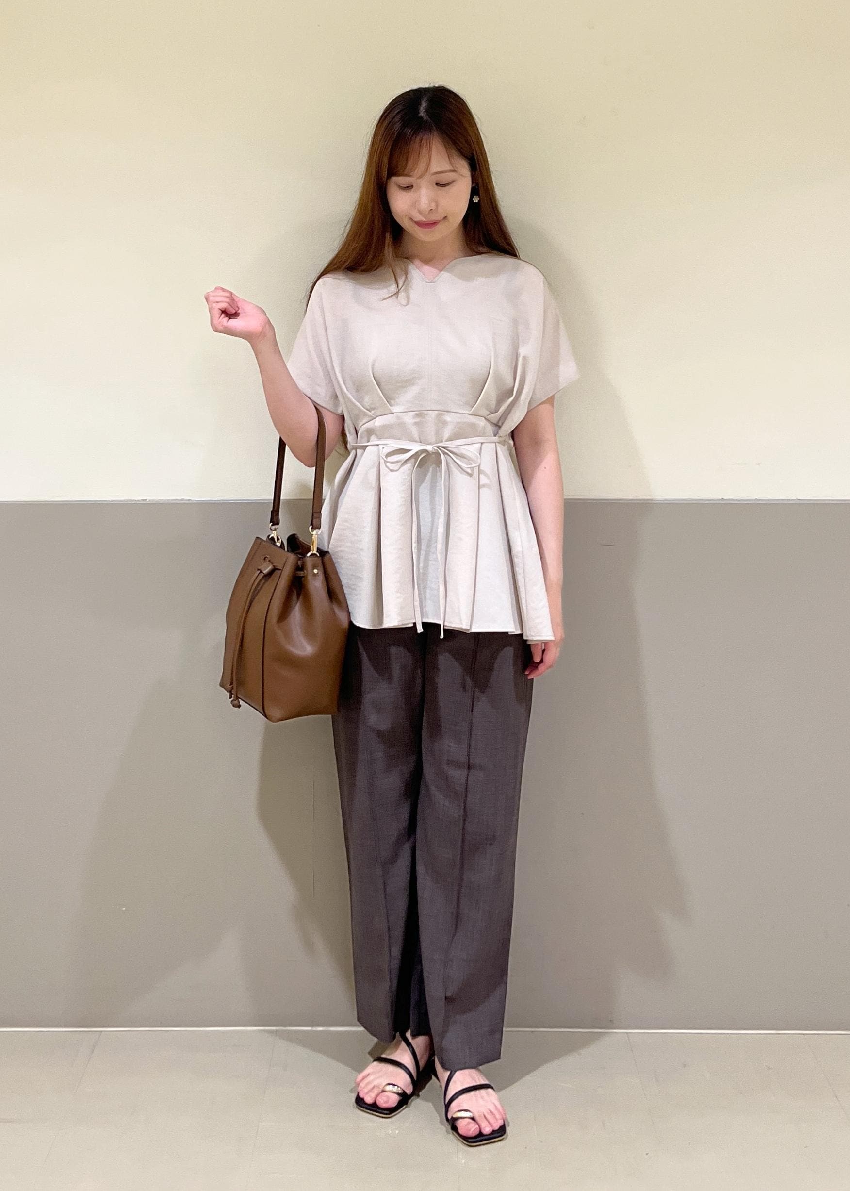 ROPE' PICNICの【接触冷感】ハートネックペプラムブラウスを使ったコーディネートを紹介します。｜Rakuten Fashion(楽天ファッション／旧楽天ブランドアベニュー)6028905