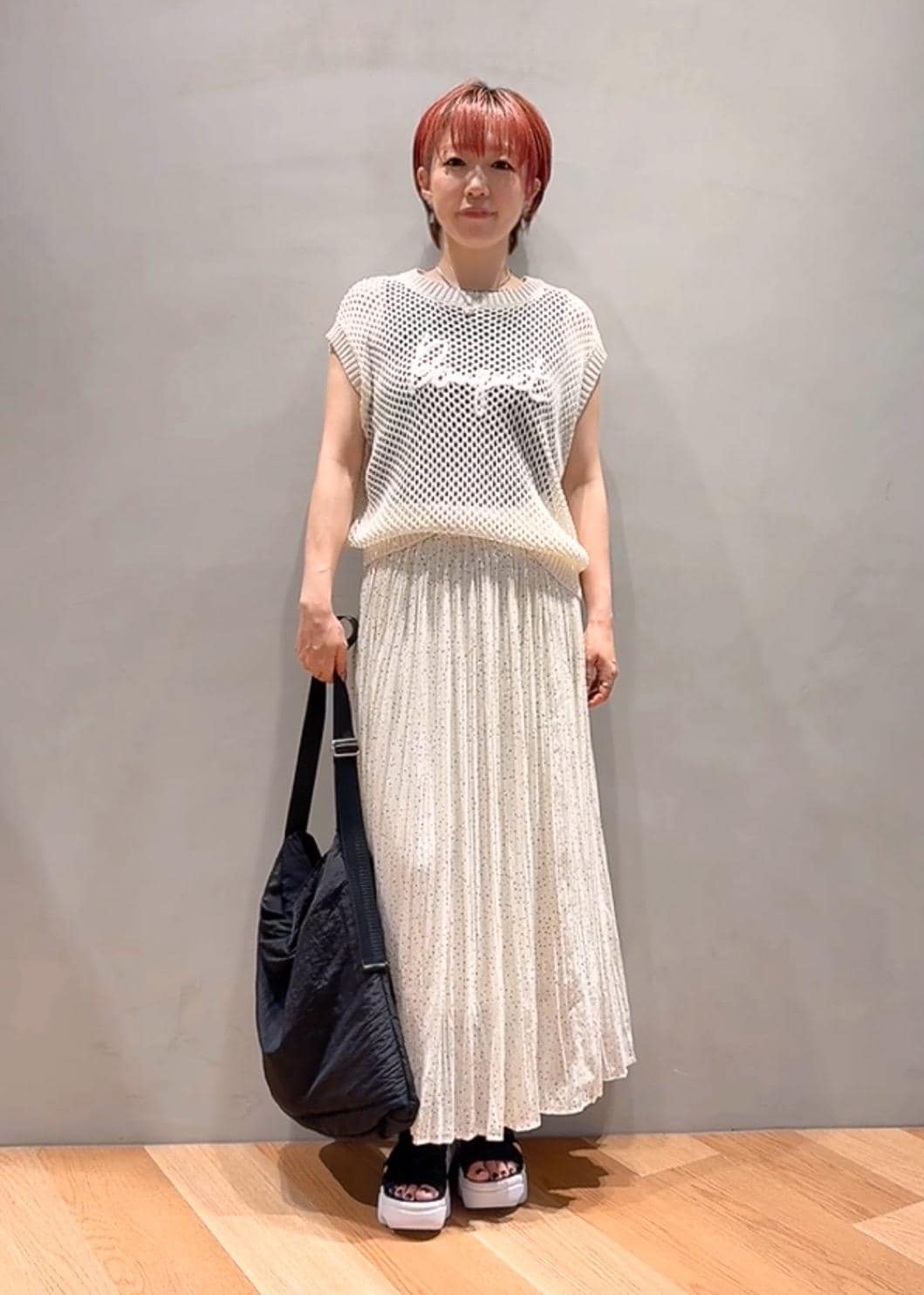 ROPE' PICNICのコード刺繍入りメッシュサマーニットを使ったコーディネートを紹介します。｜Rakuten Fashion(楽天ファッション／旧楽天ブランドアベニュー)6028918