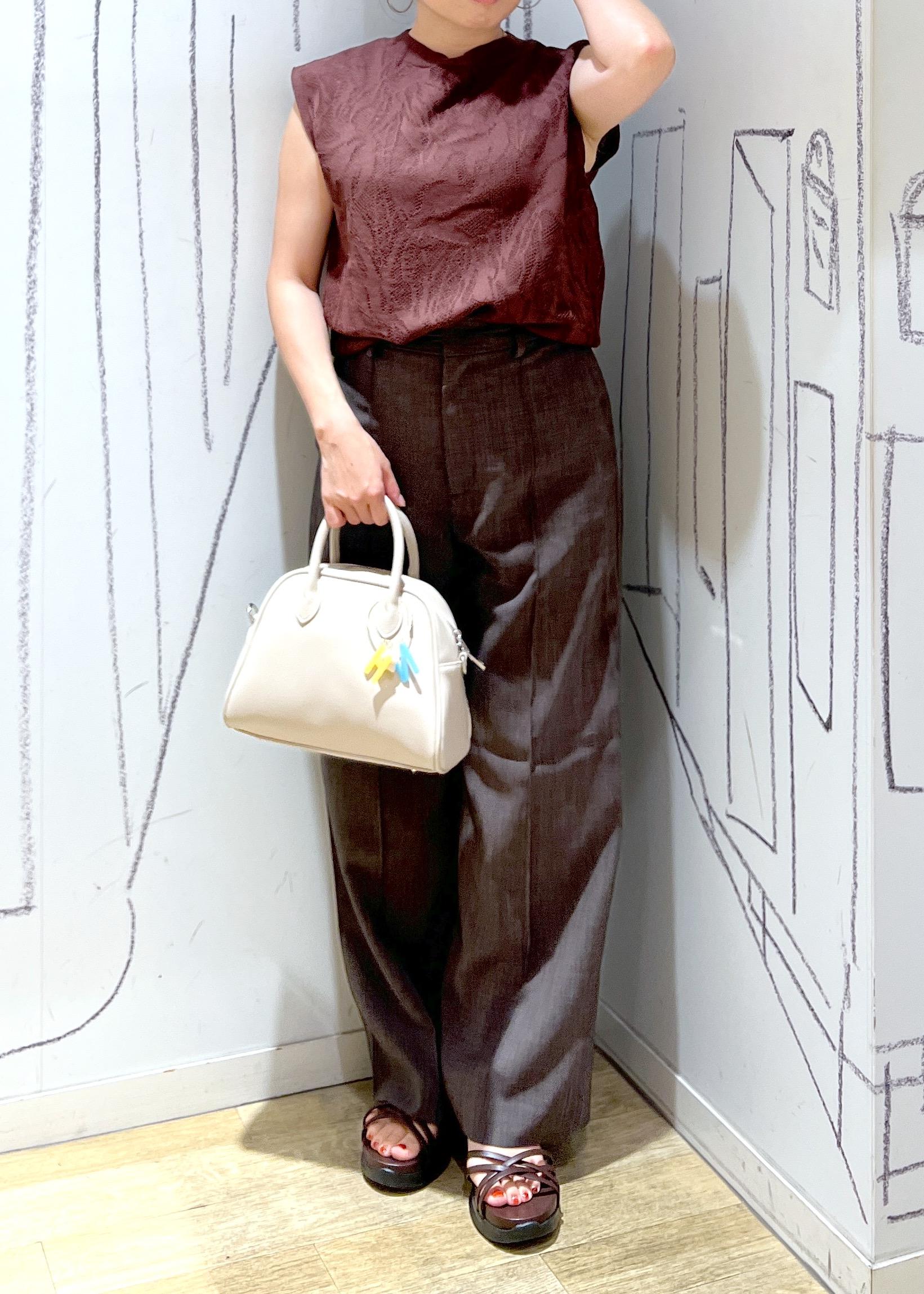 ROPE' PICNICのレーシーフレンチサマーニットを使ったコーディネートを紹介します。｜Rakuten Fashion(楽天ファッション／旧楽天ブランドアベニュー)6028925