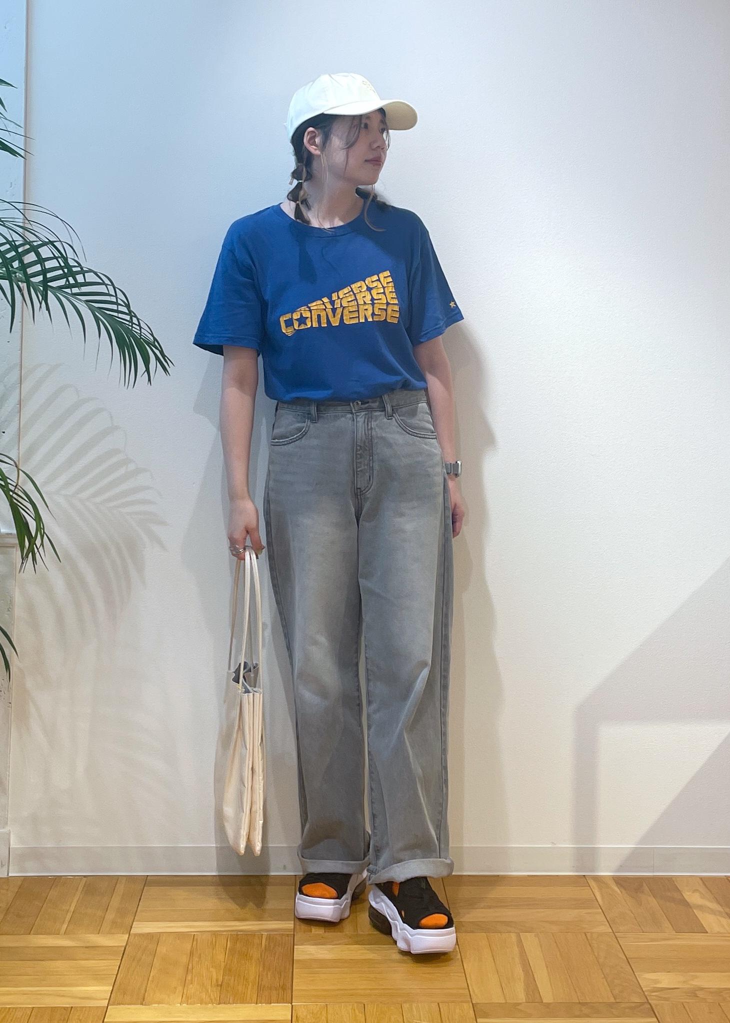ROPE' PICNICの【CONVERSE/コンバース】ネップラスラブ天竺クラックプリントTシャツを使ったコーディネートを紹介します。｜Rakuten Fashion(楽天ファッション／旧楽天ブランドアベニュー)6028937