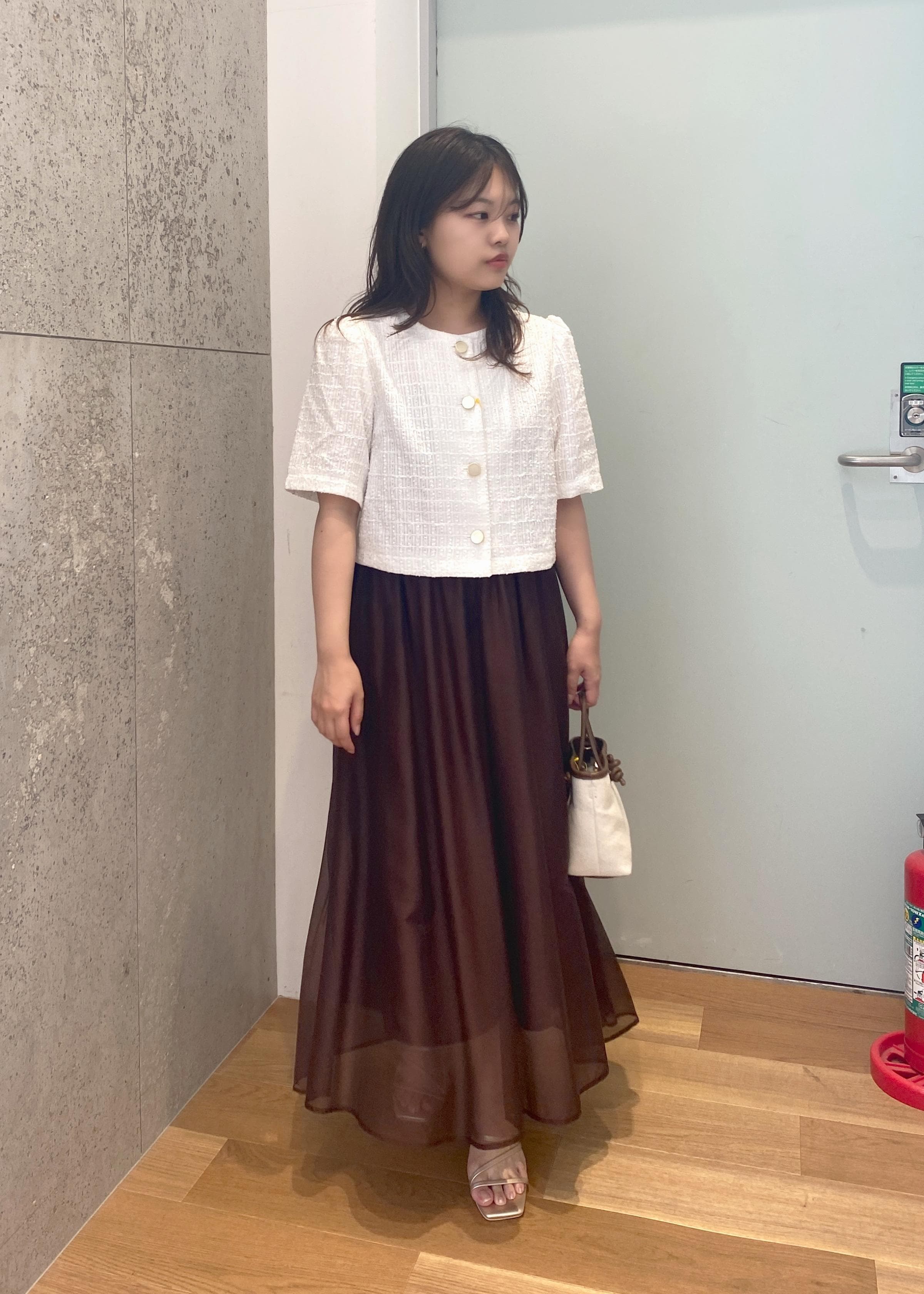 ROPE' PICNICのエアリーシアーギャザーロングスカートを使ったコーディネートを紹介します。｜Rakuten Fashion(楽天ファッション／旧楽天ブランドアベニュー)6028961