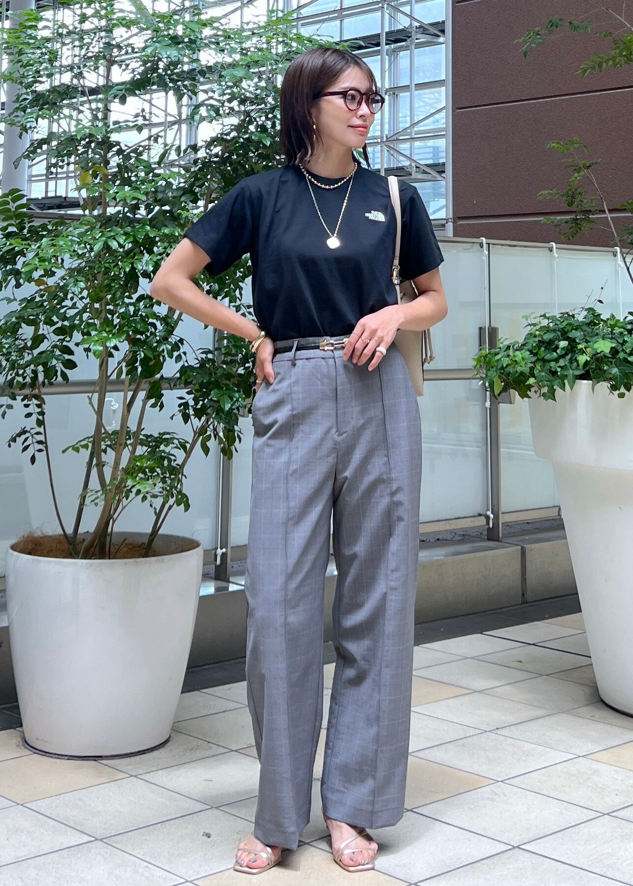 ROPE' PICNICの【UVカット・速乾】【リネンライク・シリーズ】ピンタックワイドスラックスパンツ/セットアップ対応を使ったコーディネートを紹介します。｜Rakuten Fashion(楽天ファッション／旧楽天ブランドアベニュー)6028903