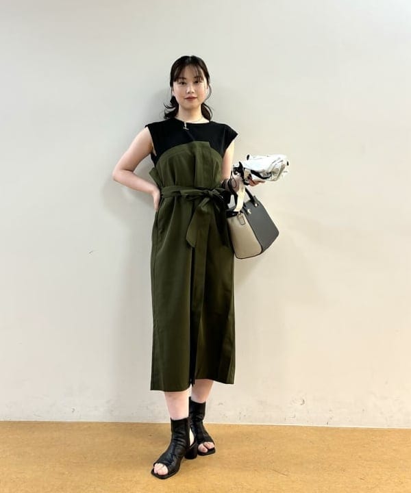 BEAMS HEARTのファンクショナルボストンバッグを使ったコーディネートを紹介します。｜Rakuten Fashion(楽天ファッション／旧楽天ブランドアベニュー)5895697