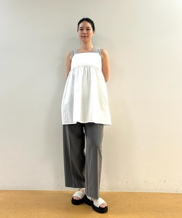 BEAMS HEARTのグルカ スラックス パンツを使ったコーディネートを紹介します。｜Rakuten Fashion(楽天ファッション／旧楽天ブランドアベニュー)5895705